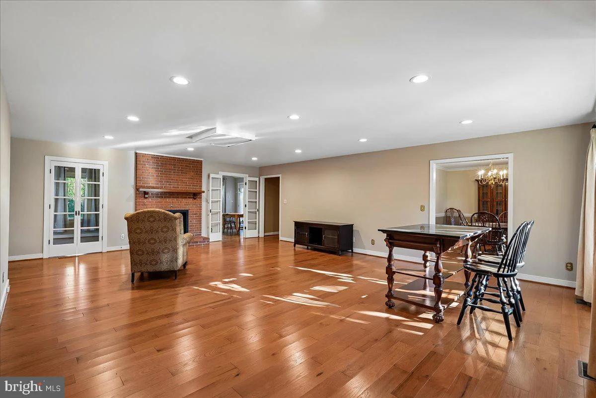 8101 Sundown Lane, Frederick, MD 21702 photo 5