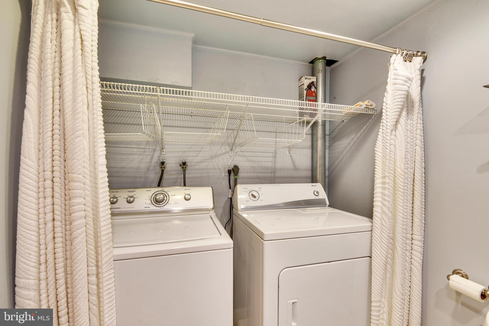 FAIRLINGTON MEADOWS - Residential Lease