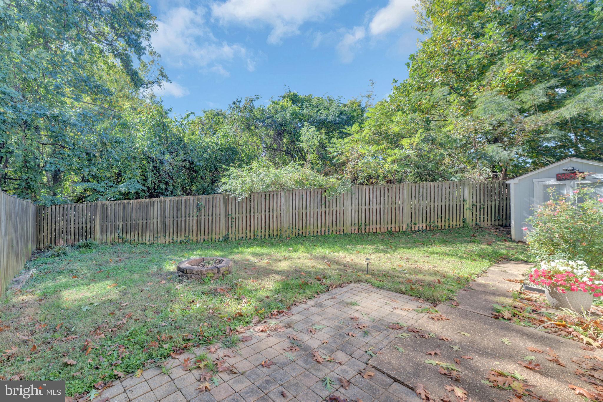 BRIGHTLEAF - Residential Lease