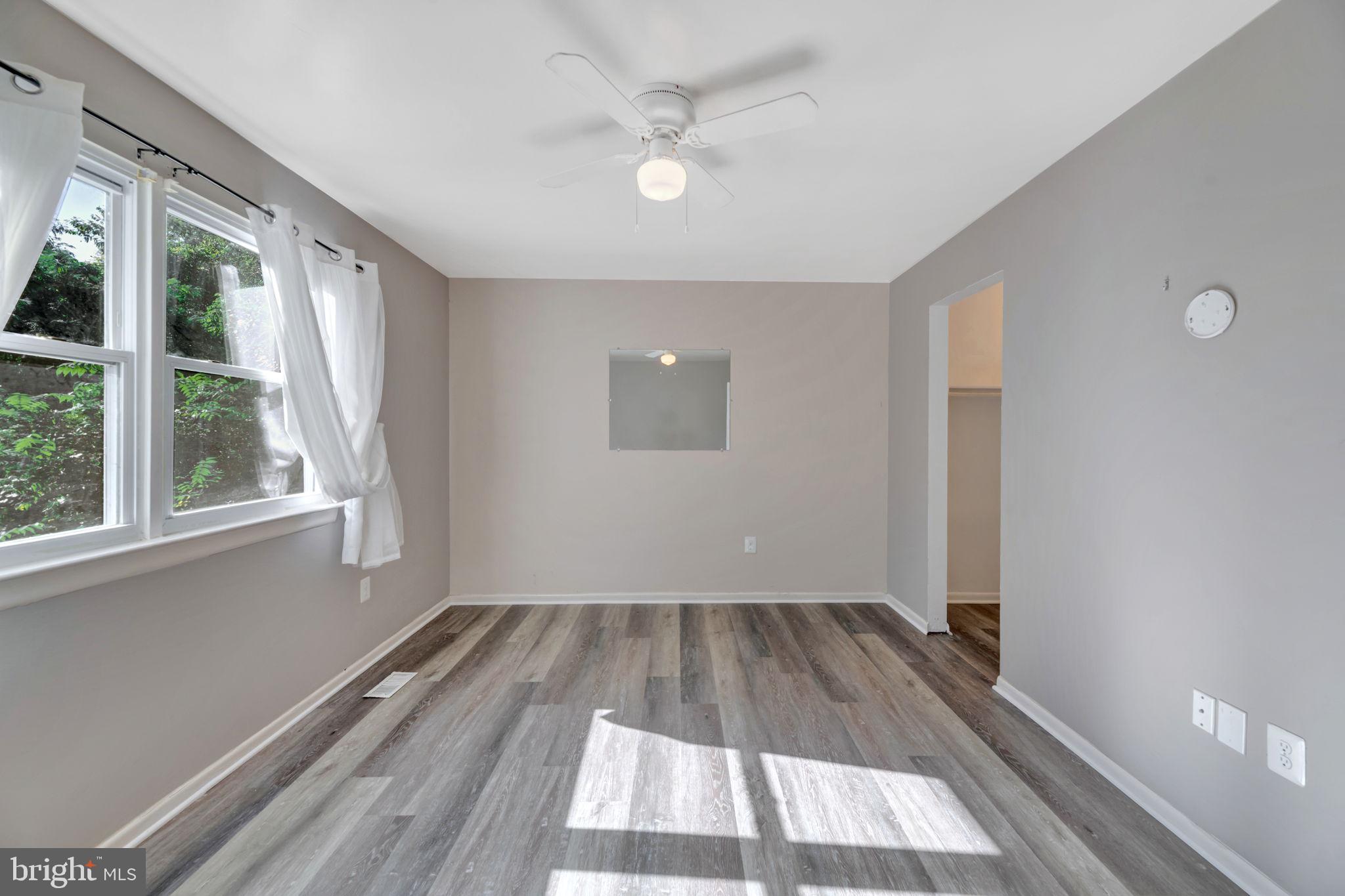 BRIGHTLEAF - Residential Lease