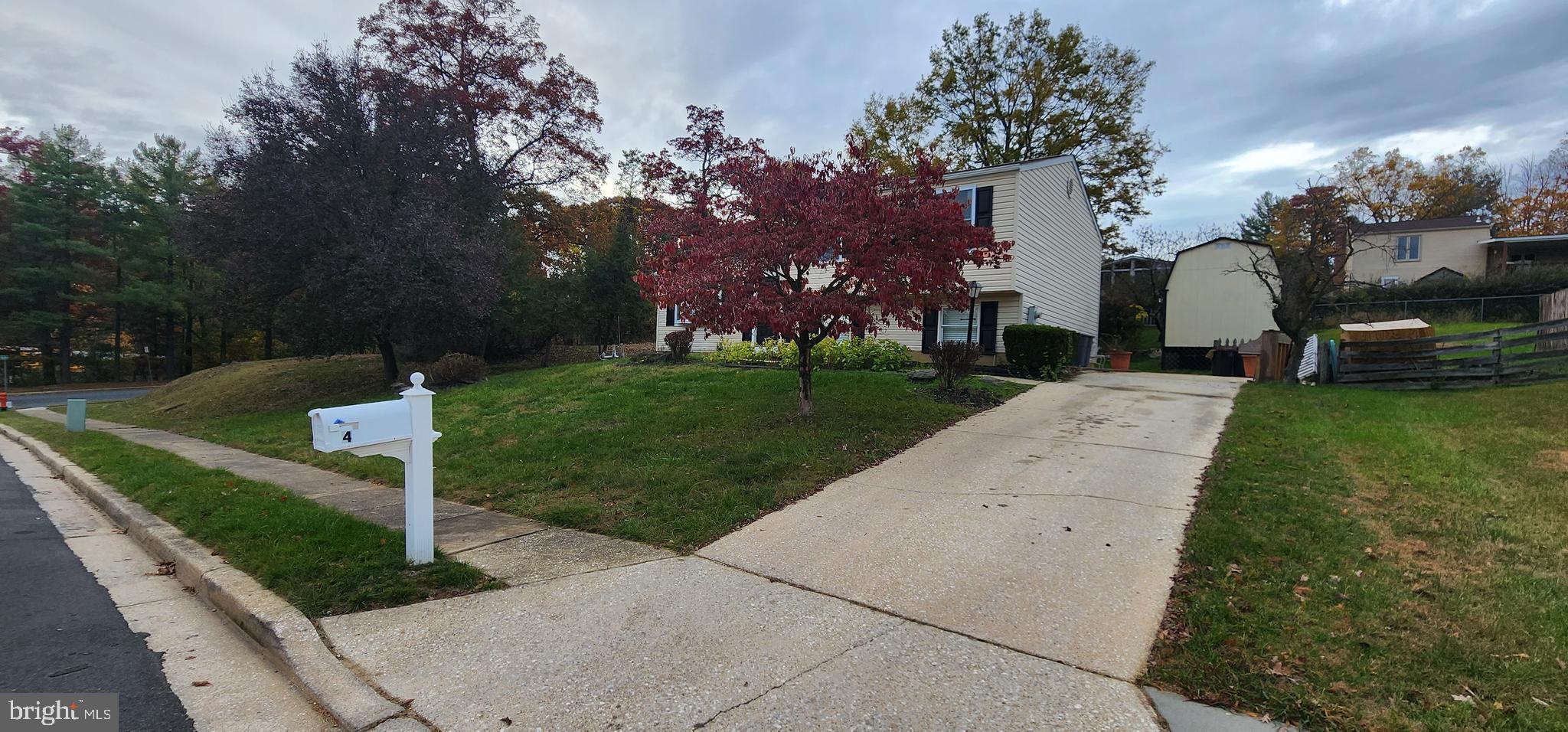 WOODBRIDGE VALLEY - Residential Lease