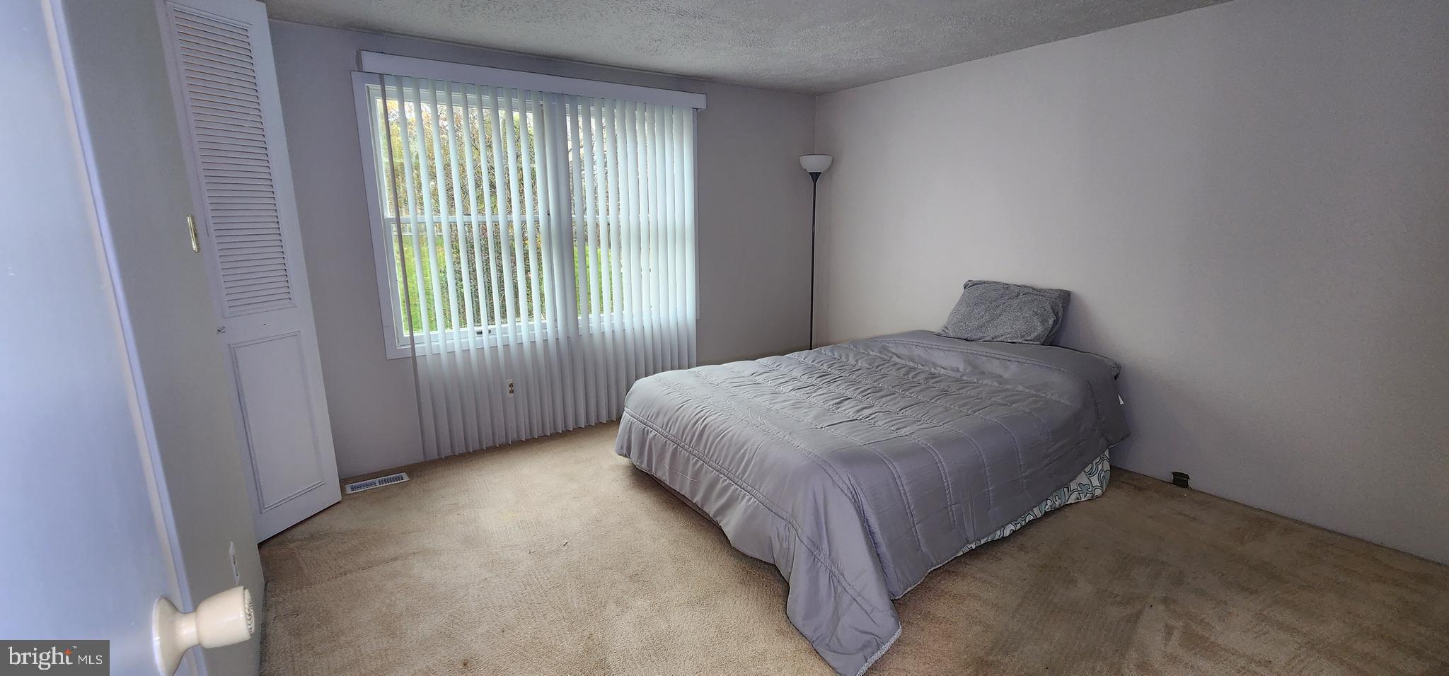 WOODBRIDGE VALLEY - Residential Lease