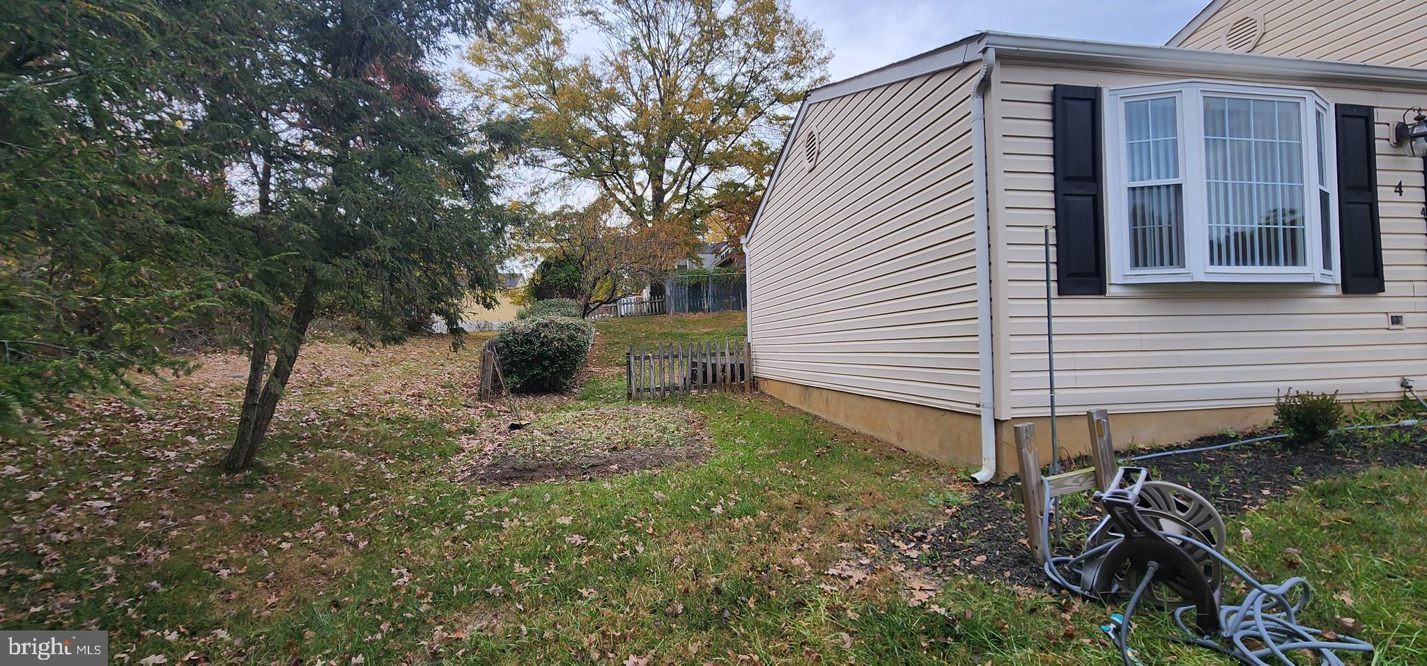 WOODBRIDGE VALLEY - Residential Lease