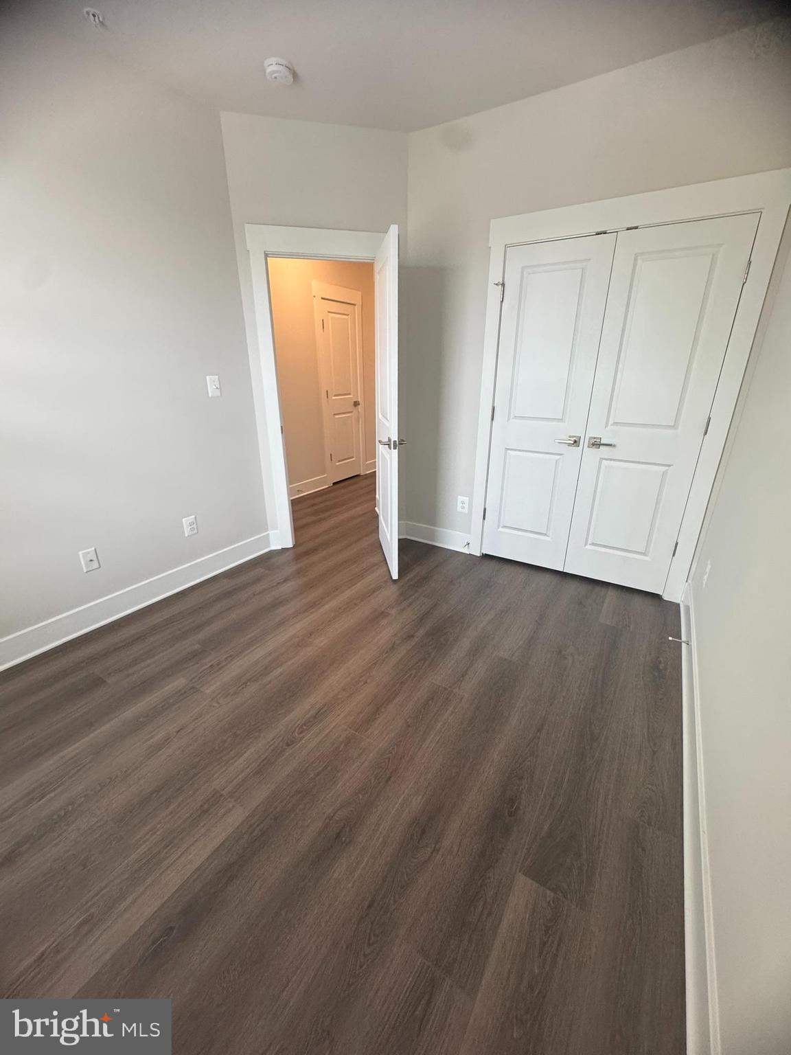 MACALLAN CROSSING - Residential Lease