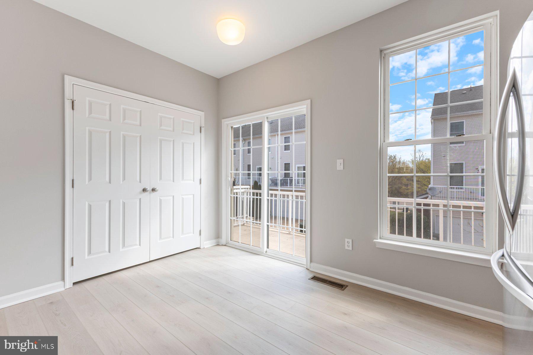 AMBERLEA AT SOUTH RIDING - Residential