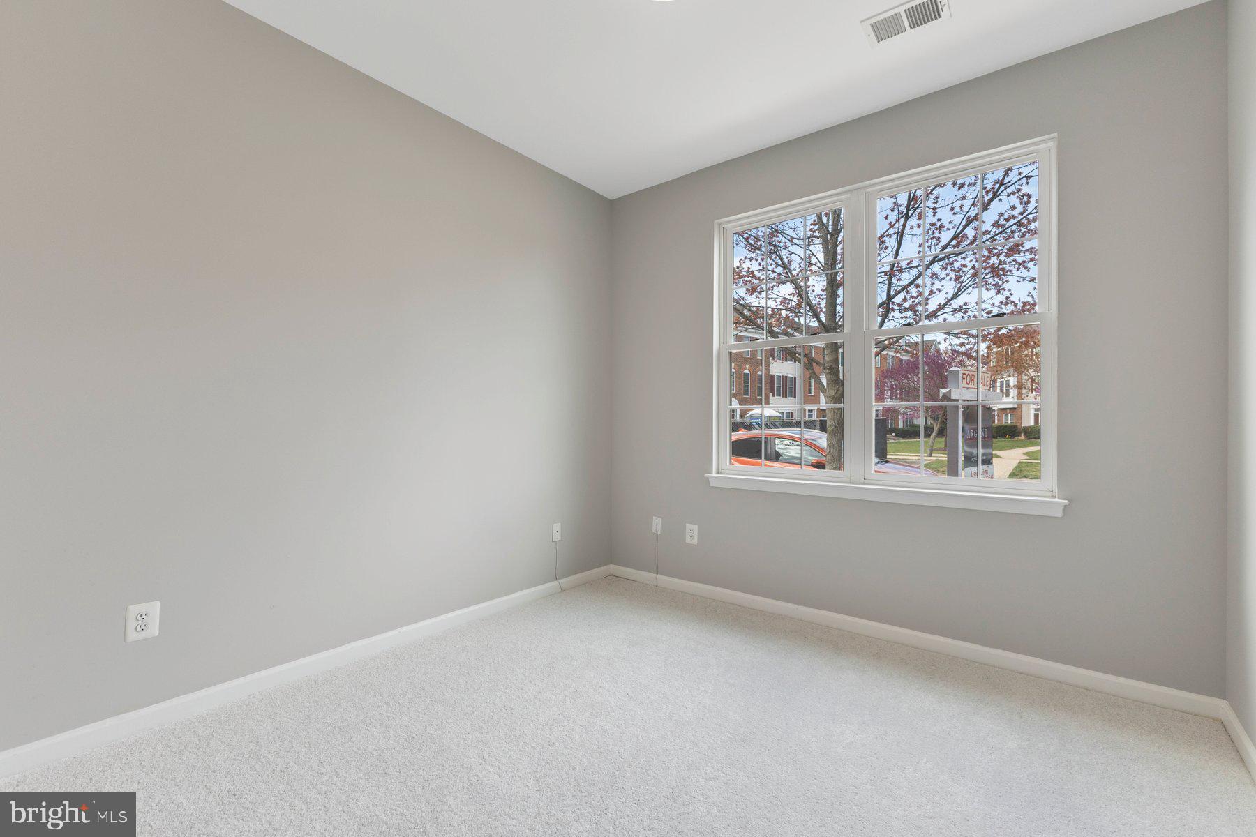 AMBERLEA AT SOUTH RIDING - Residential