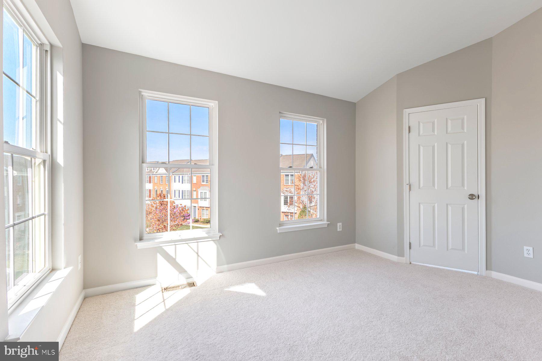 AMBERLEA AT SOUTH RIDING - Residential