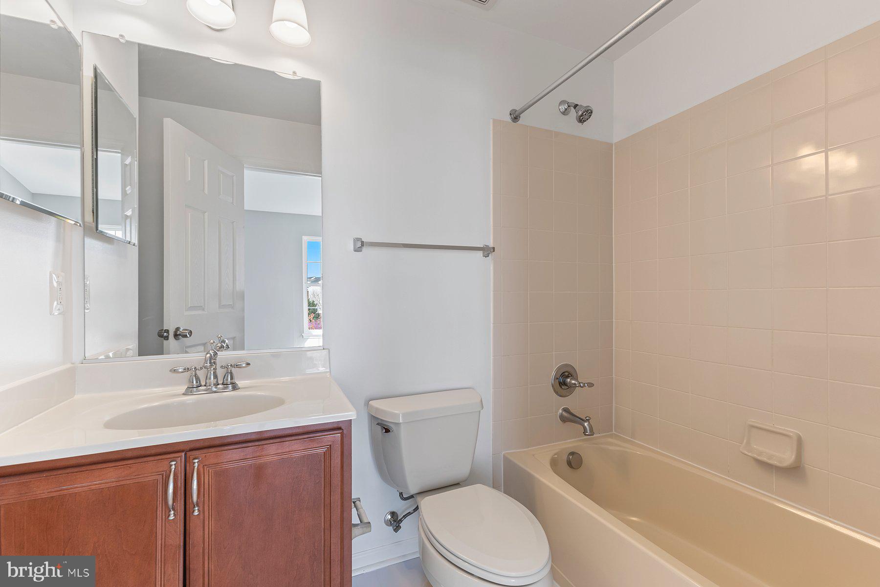 AMBERLEA AT SOUTH RIDING - Residential