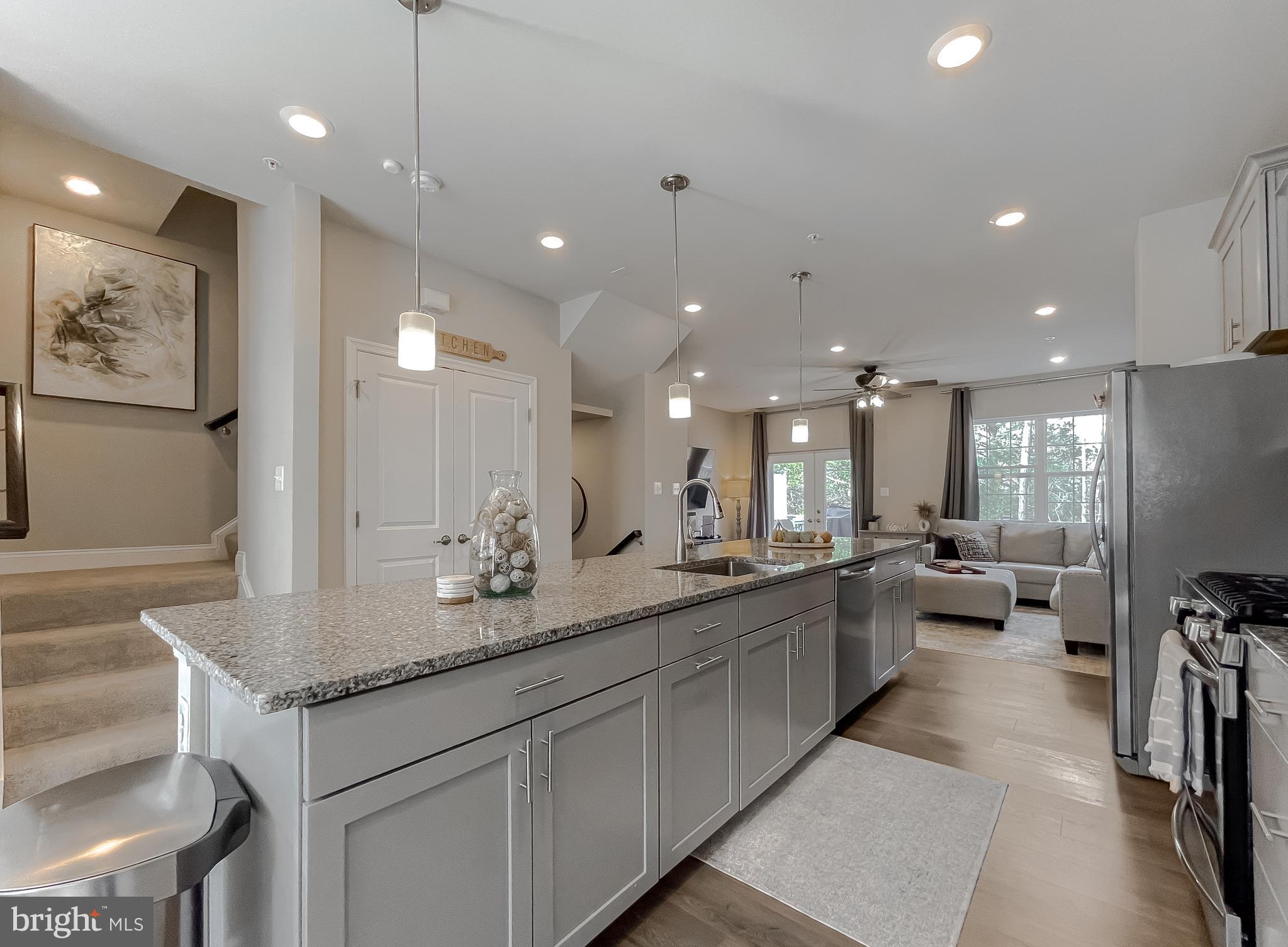 MYRTLE POINT - Residential