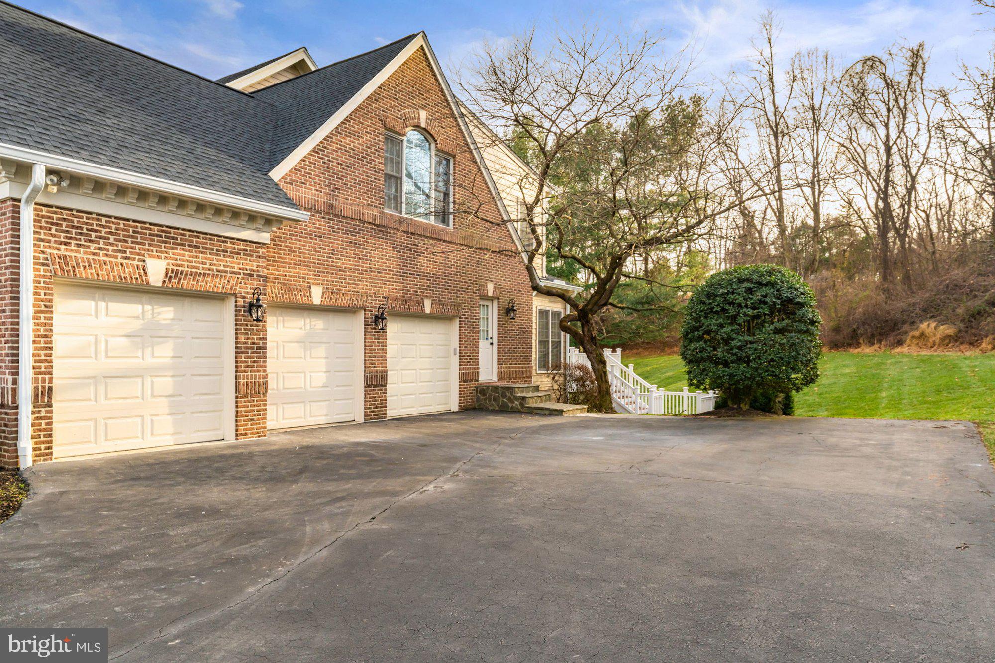 BROWNS MILL FOREST - Residential