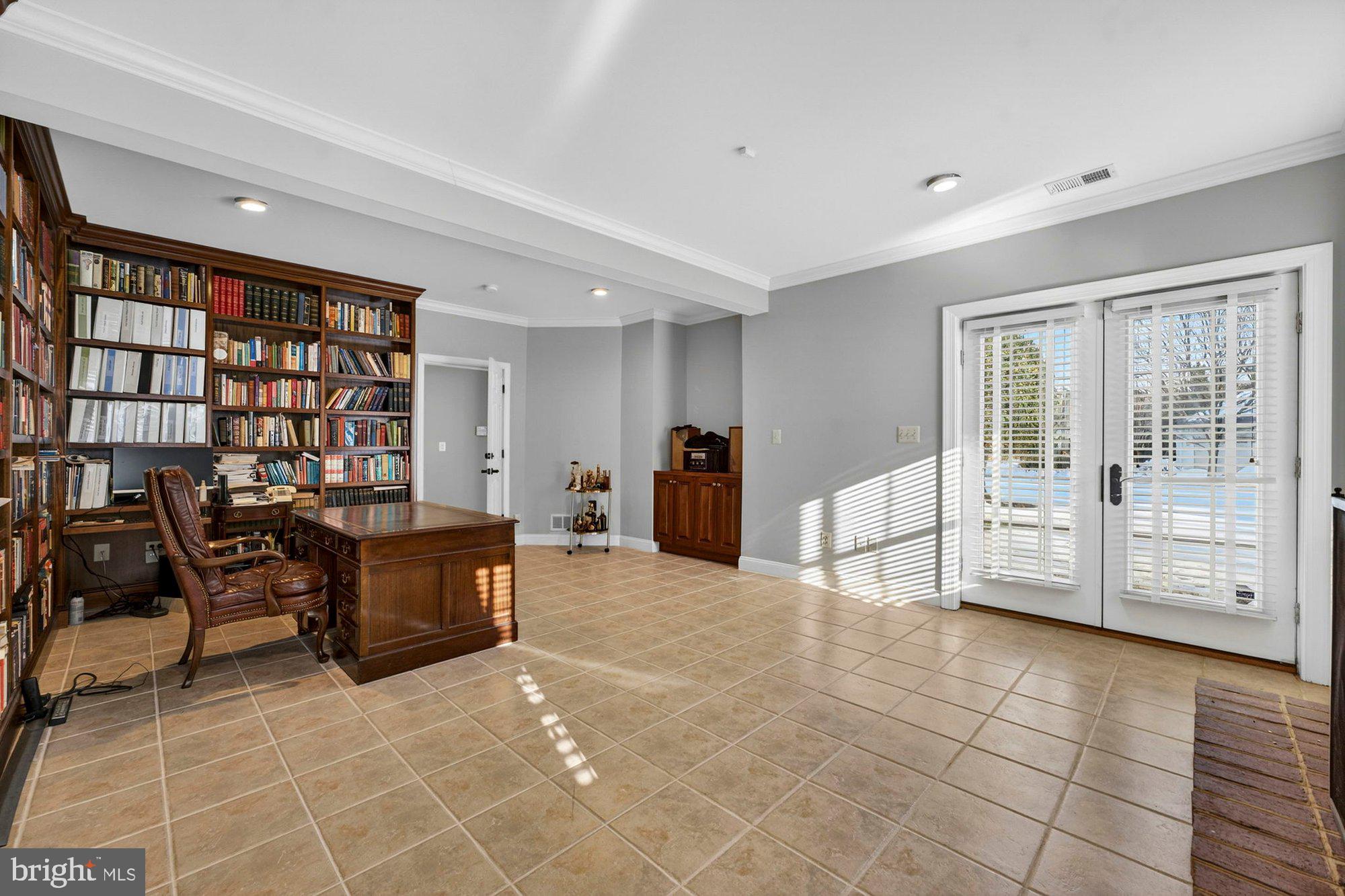 BROWNS MILL FOREST - Residential