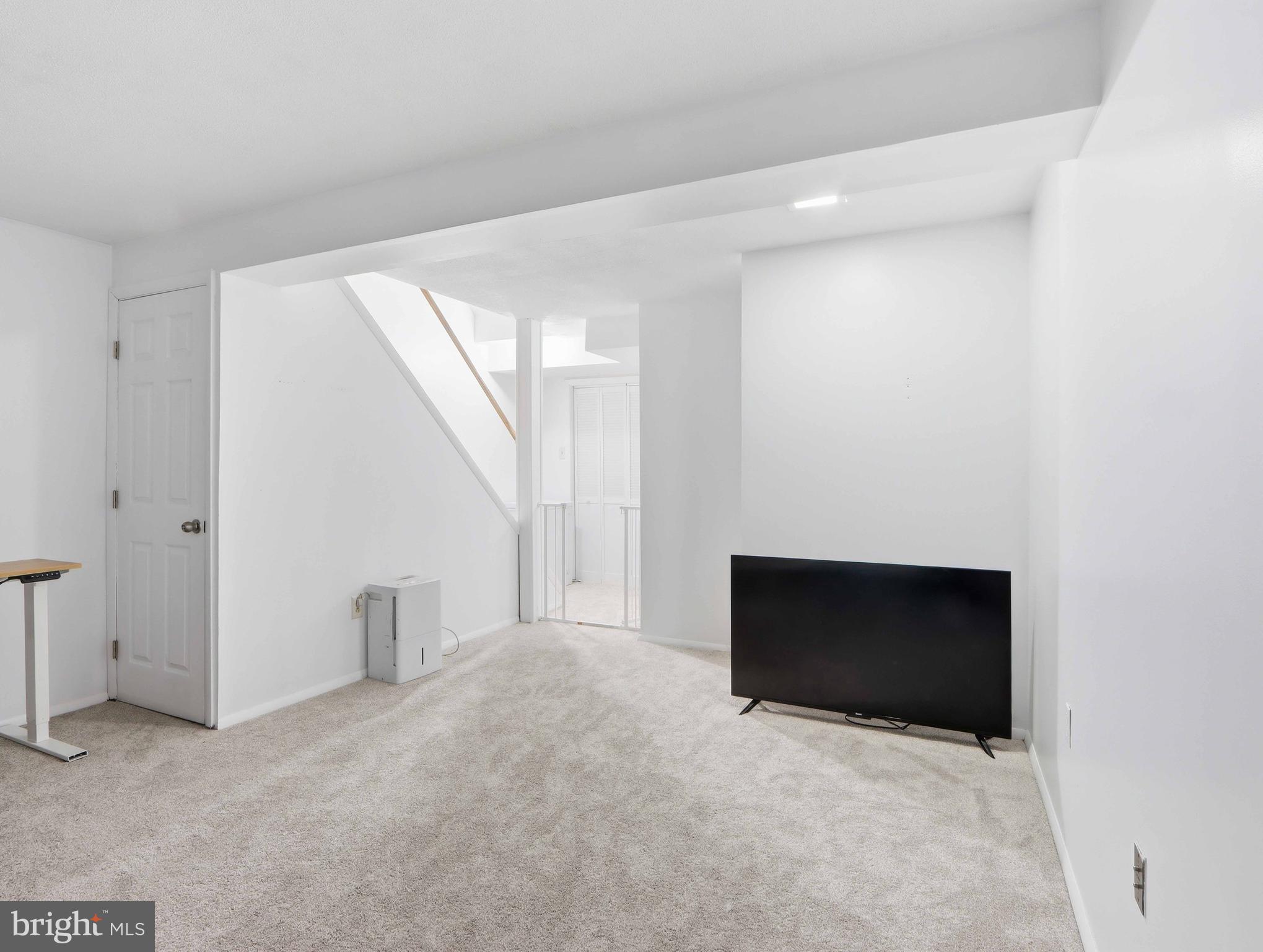 CHESTERFIELD - Residential