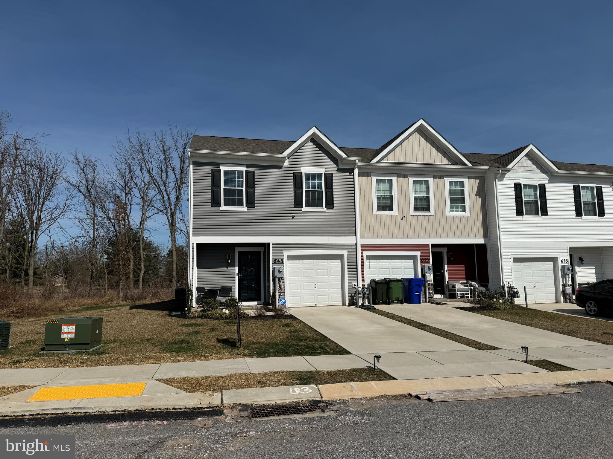 LOCUST RUN - Residential