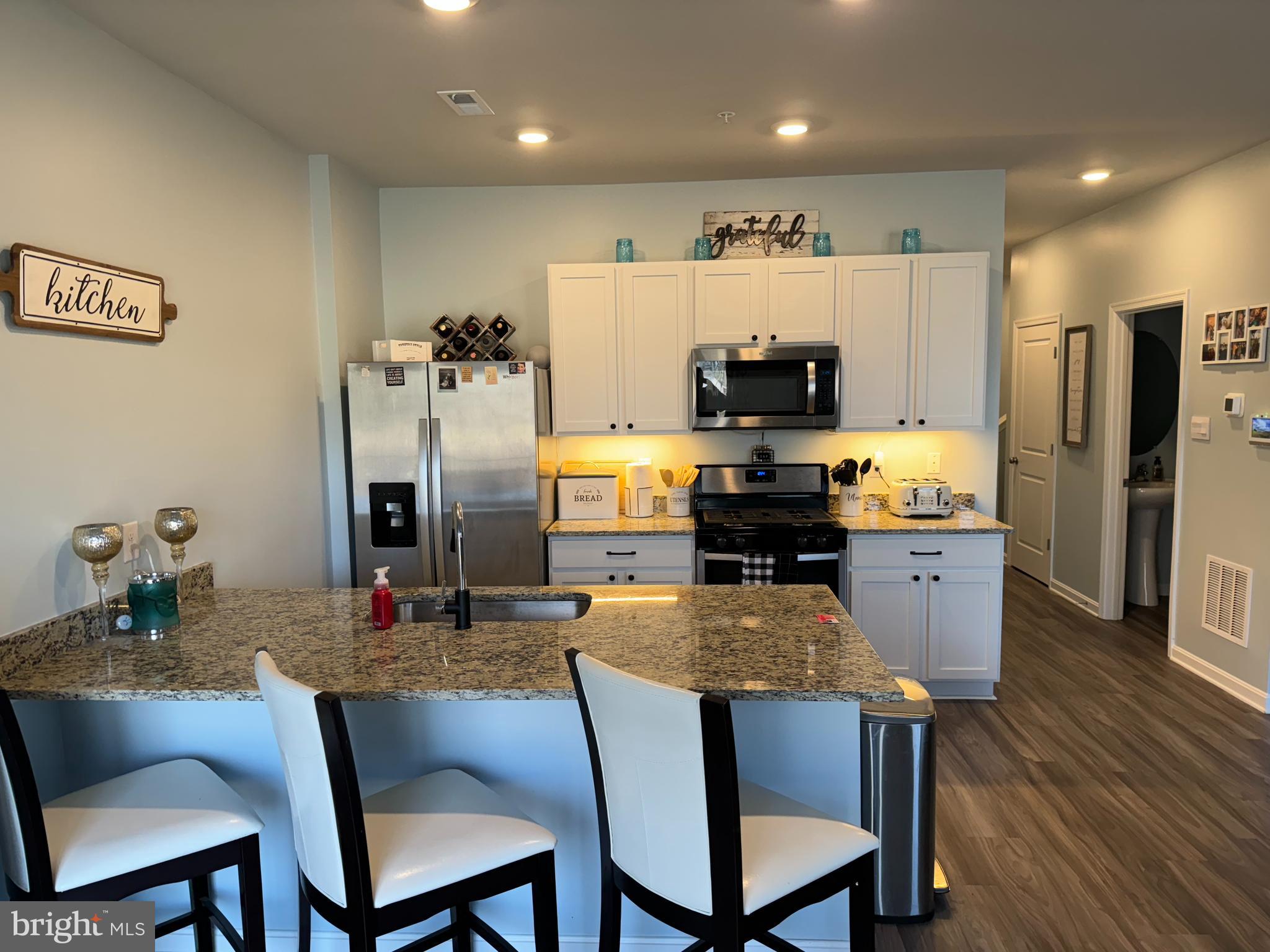 LOCUST RUN - Residential