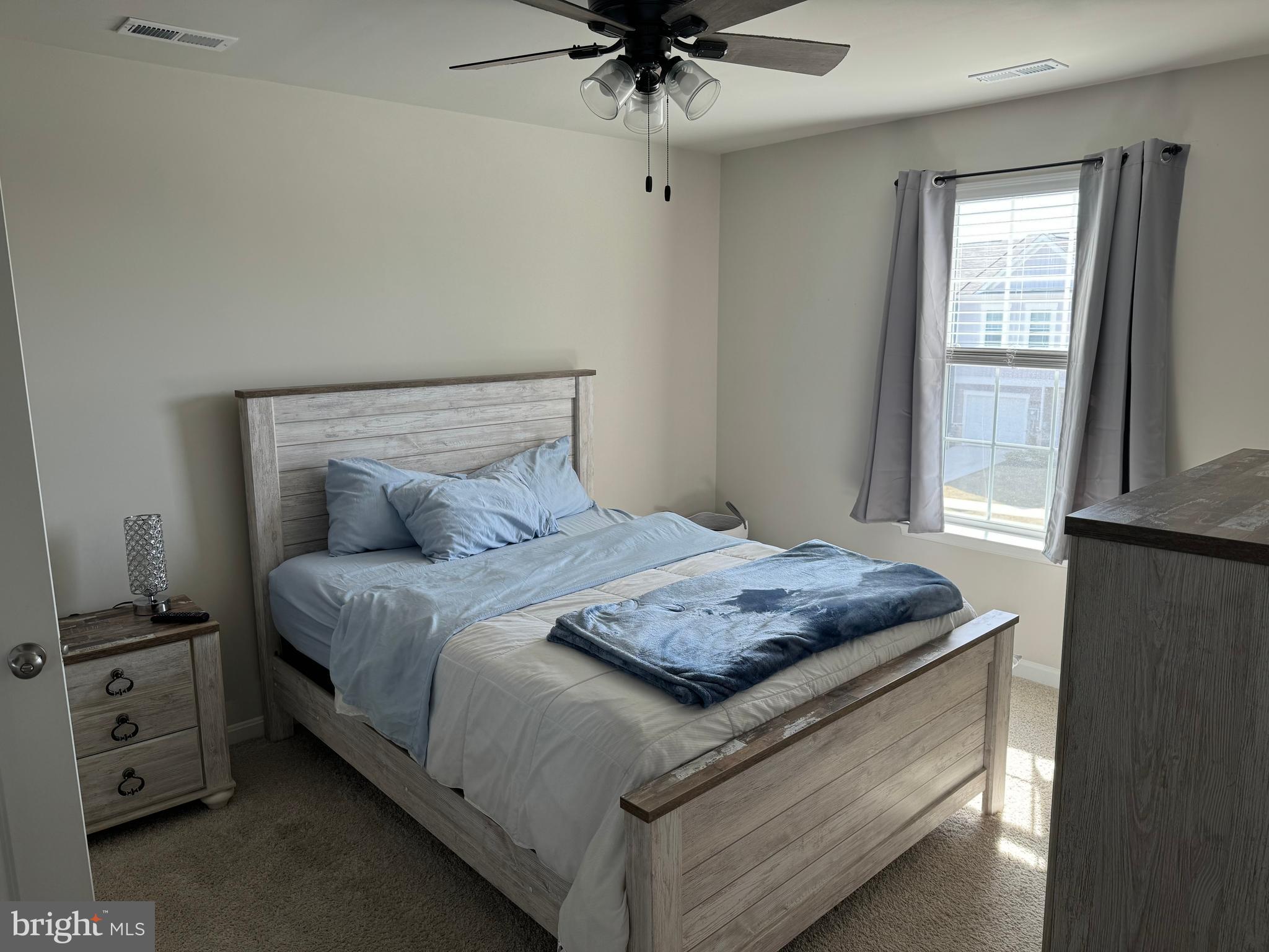 LOCUST RUN - Residential