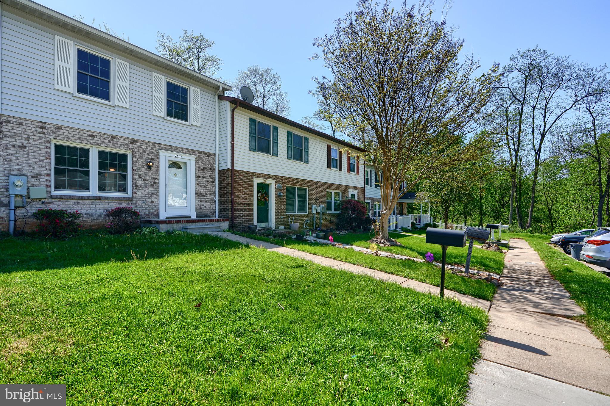 CHIPPENDALE - Residential