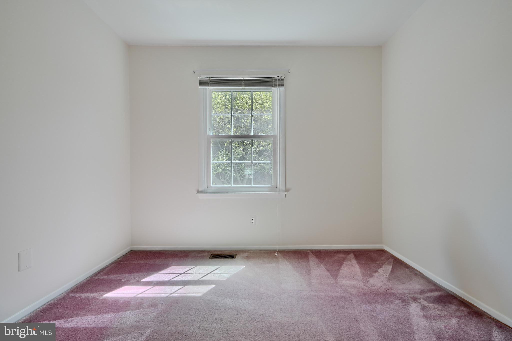 CHIPPENDALE - Residential