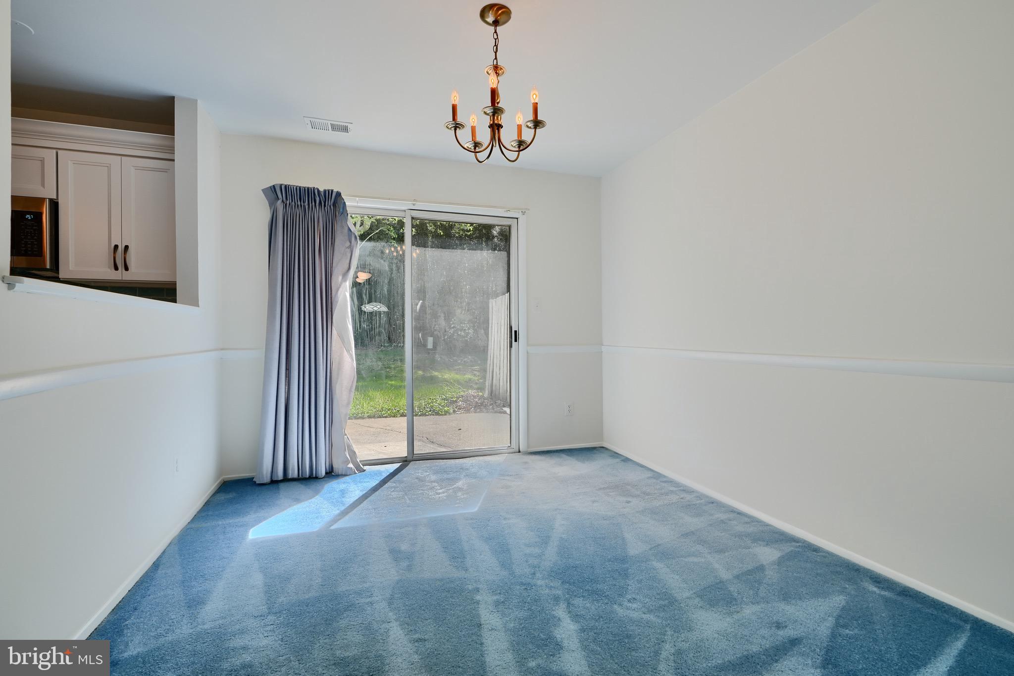 CHIPPENDALE - Residential