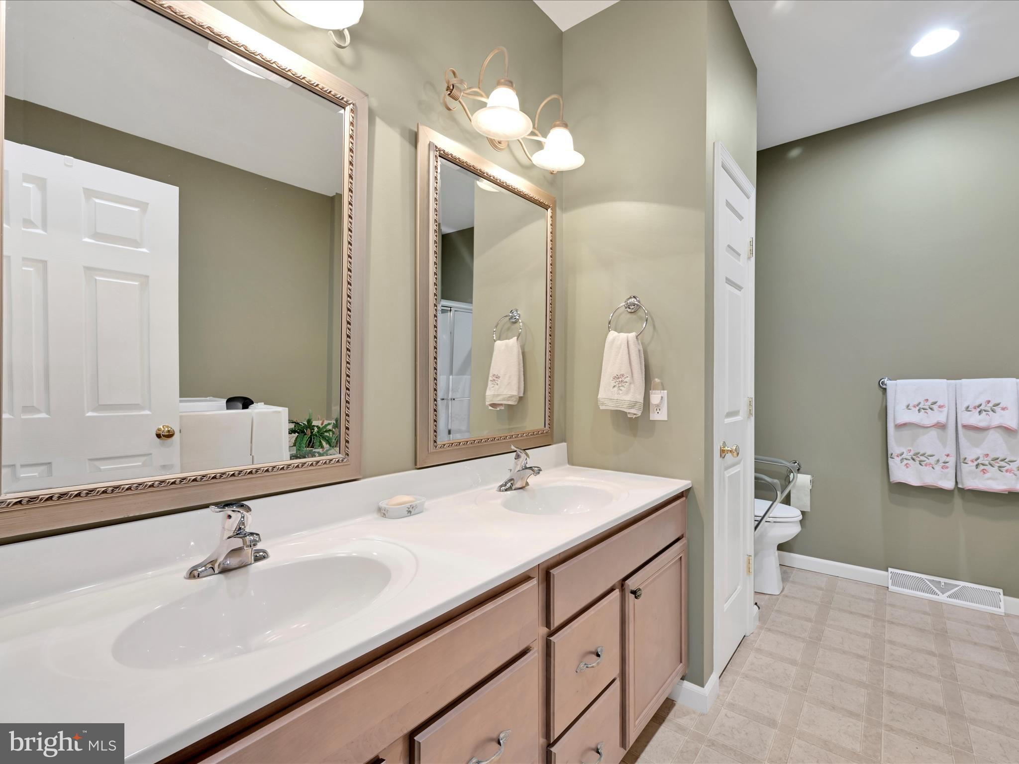 FOUNTAINS AT HERITAGE - Residential