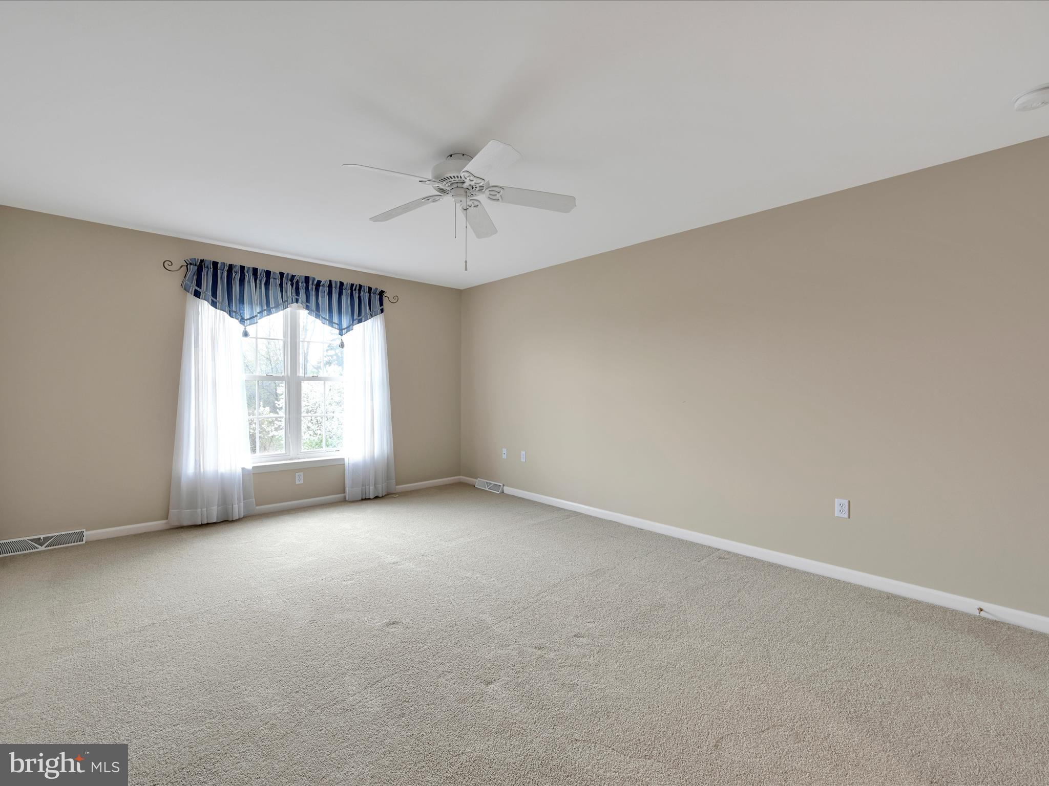 FOUNTAINS AT HERITAGE - Residential