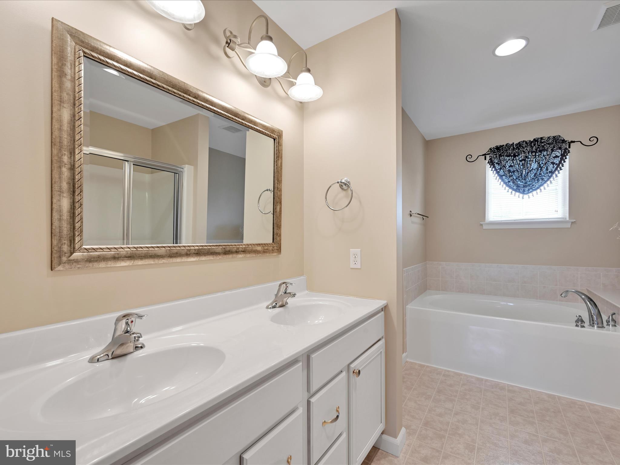 FOUNTAINS AT HERITAGE - Residential