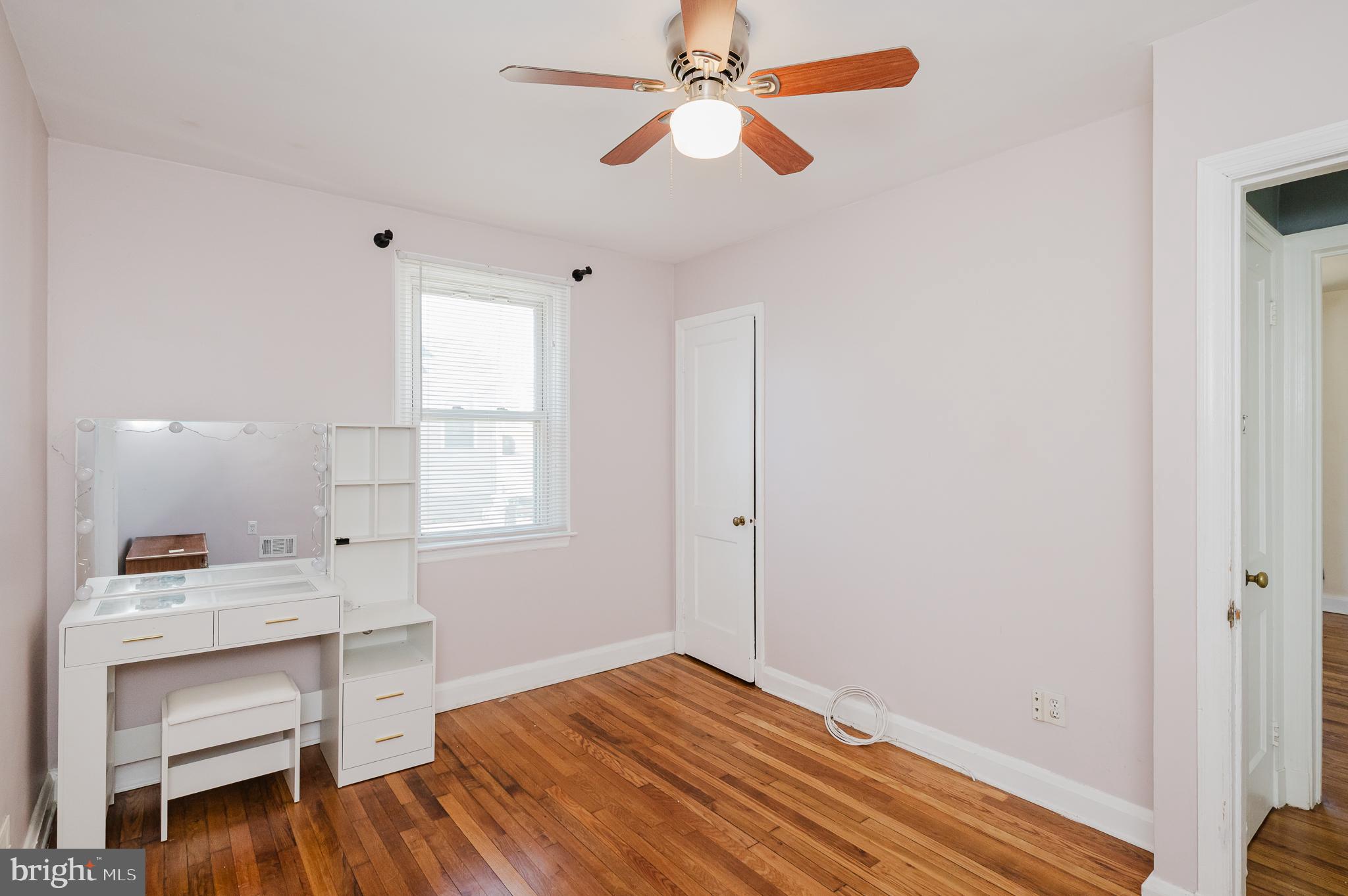 CALIFORNIA GROVE - Residential