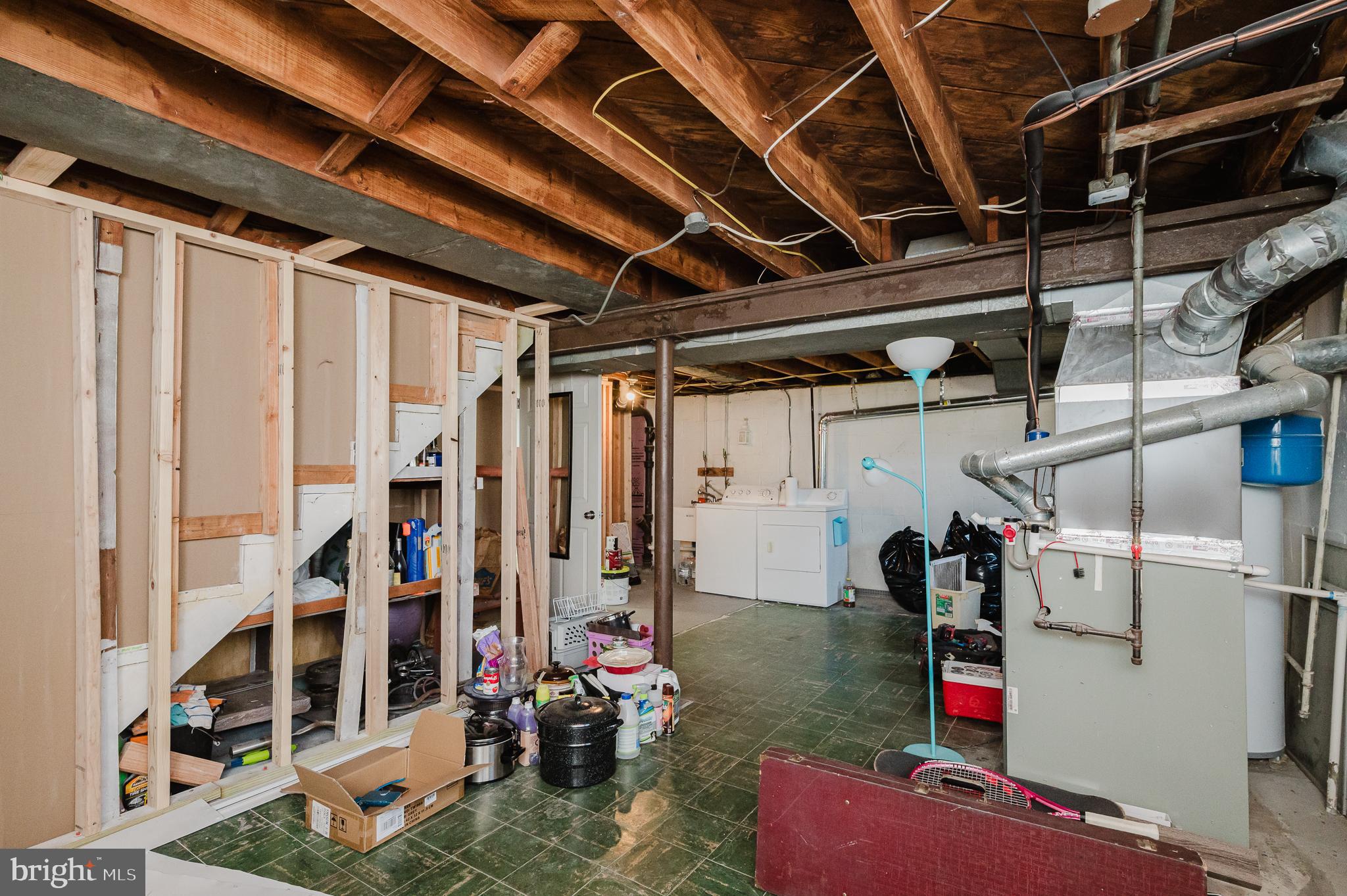 CALIFORNIA GROVE - Residential