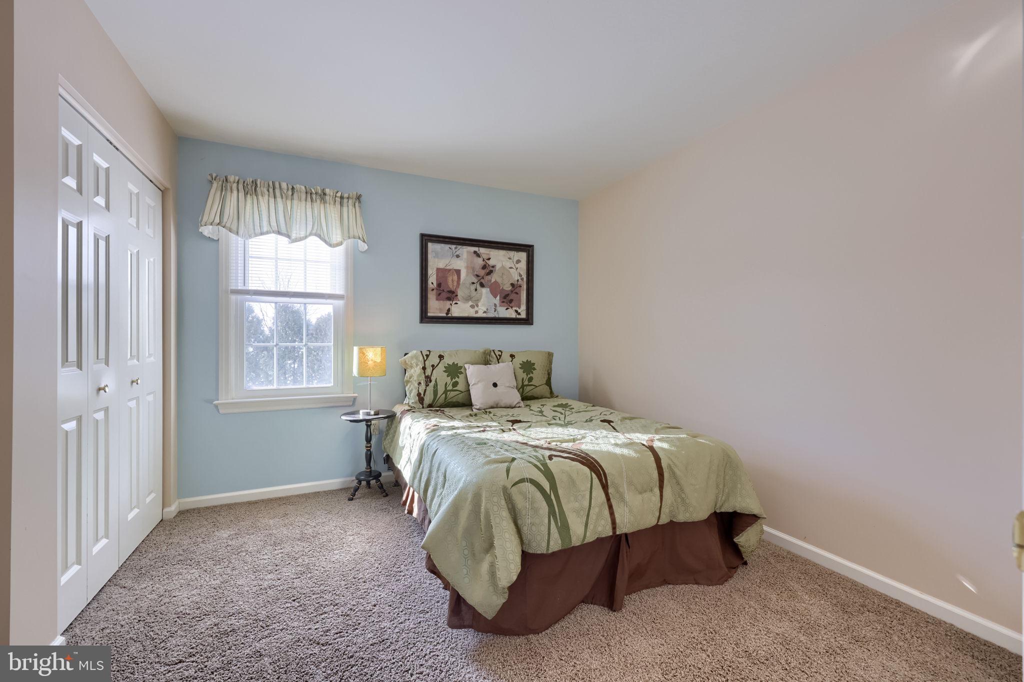 SOUTHPOINT COMMONS - Residential