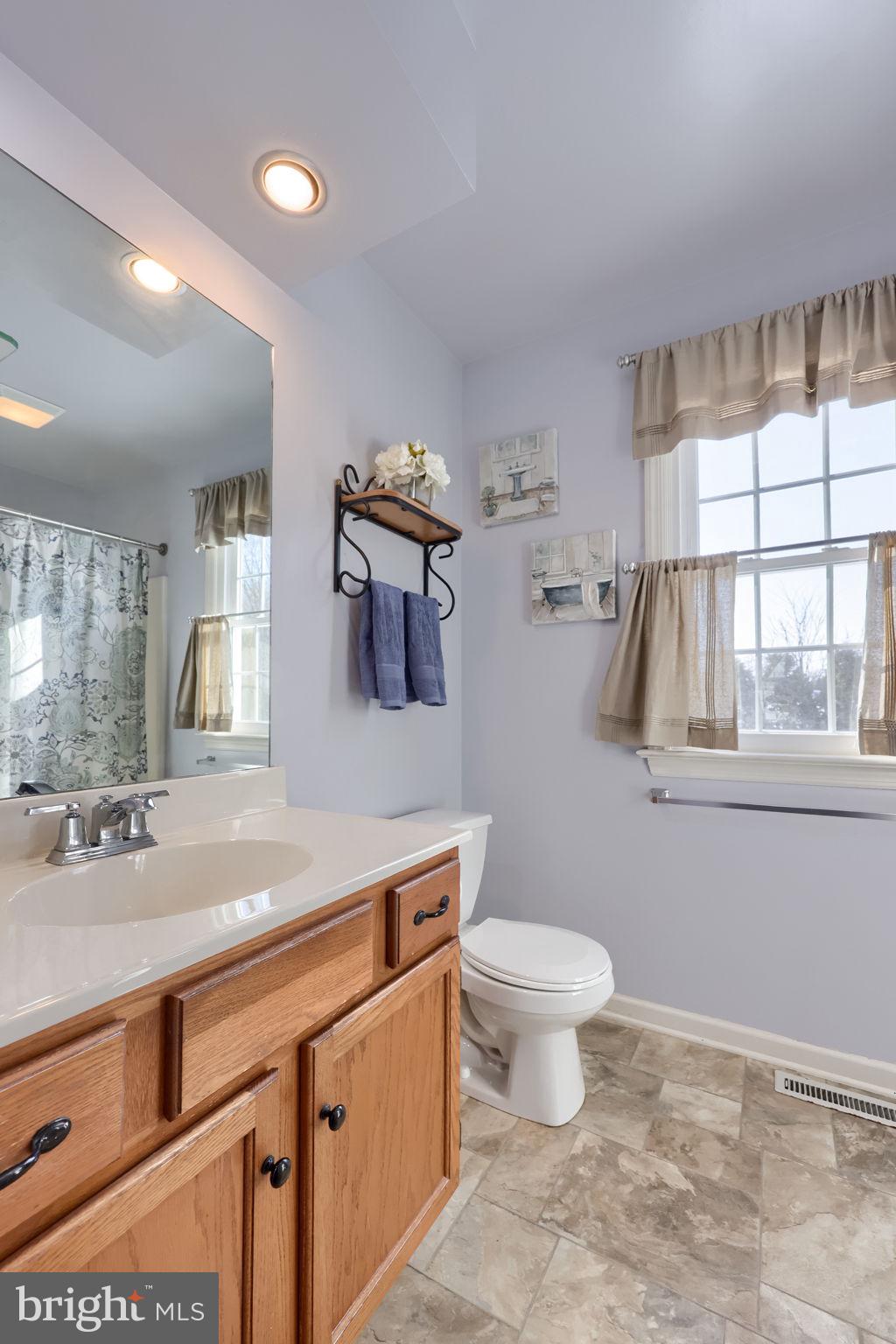 SOUTHPOINT COMMONS - Residential