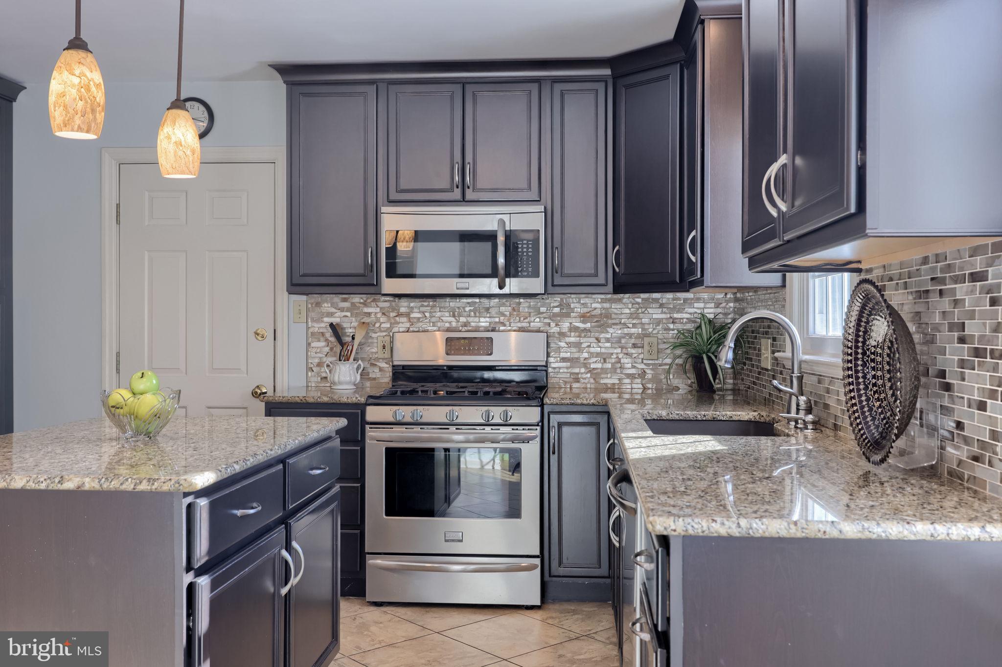 SOUTHPOINT COMMONS - Residential