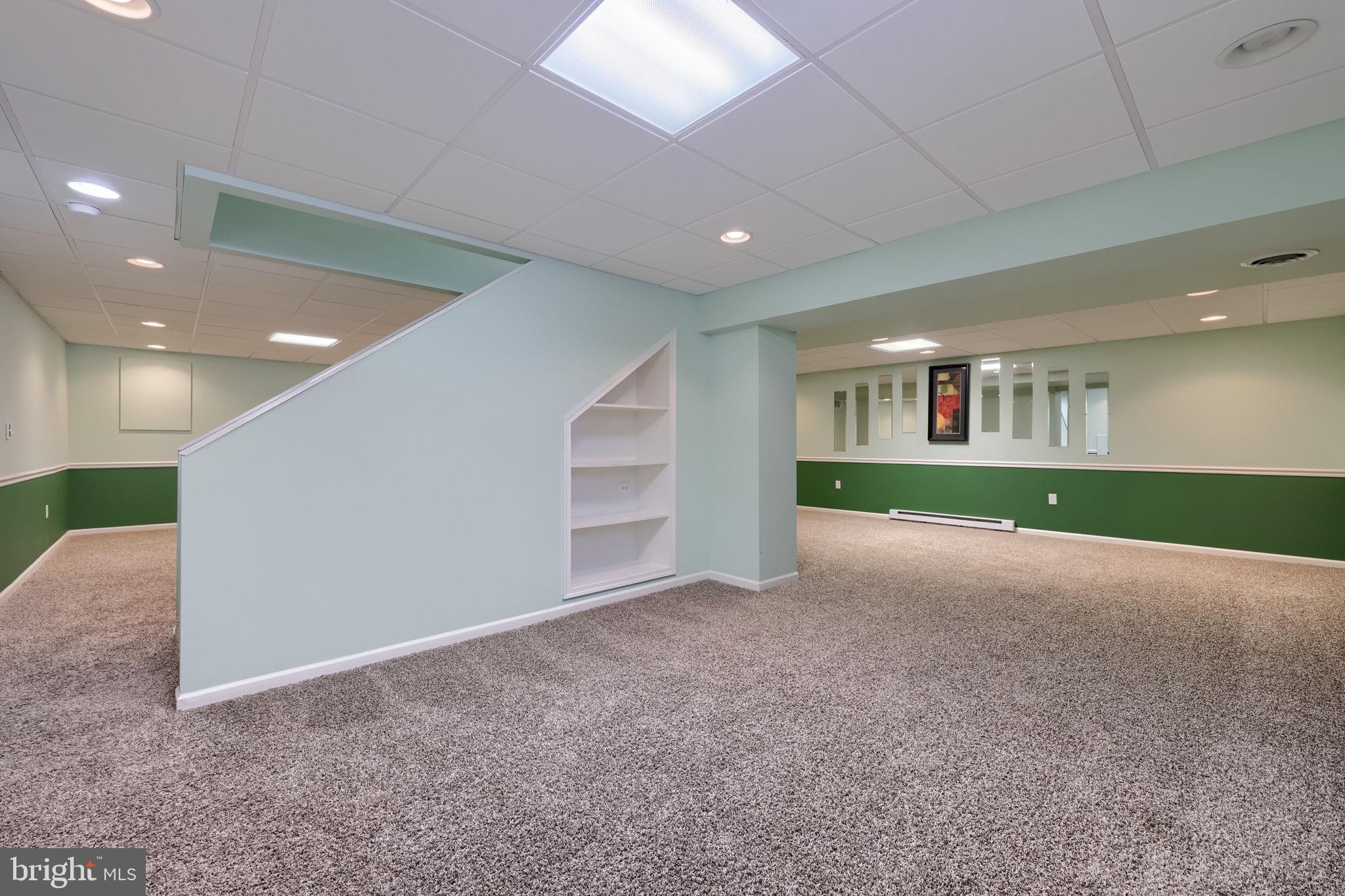 SOUTHPOINT COMMONS - Residential