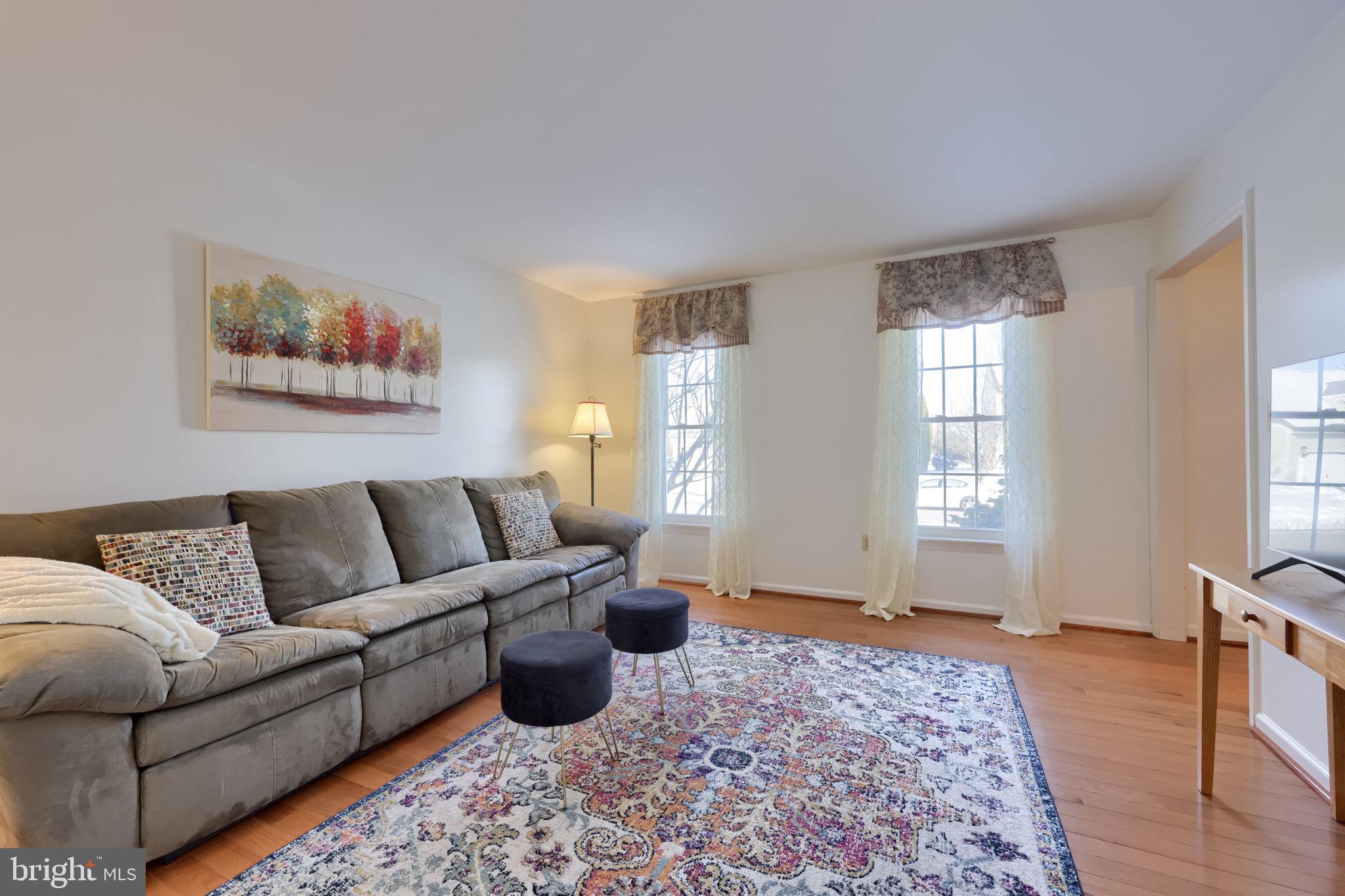 SOUTHPOINT COMMONS - Residential