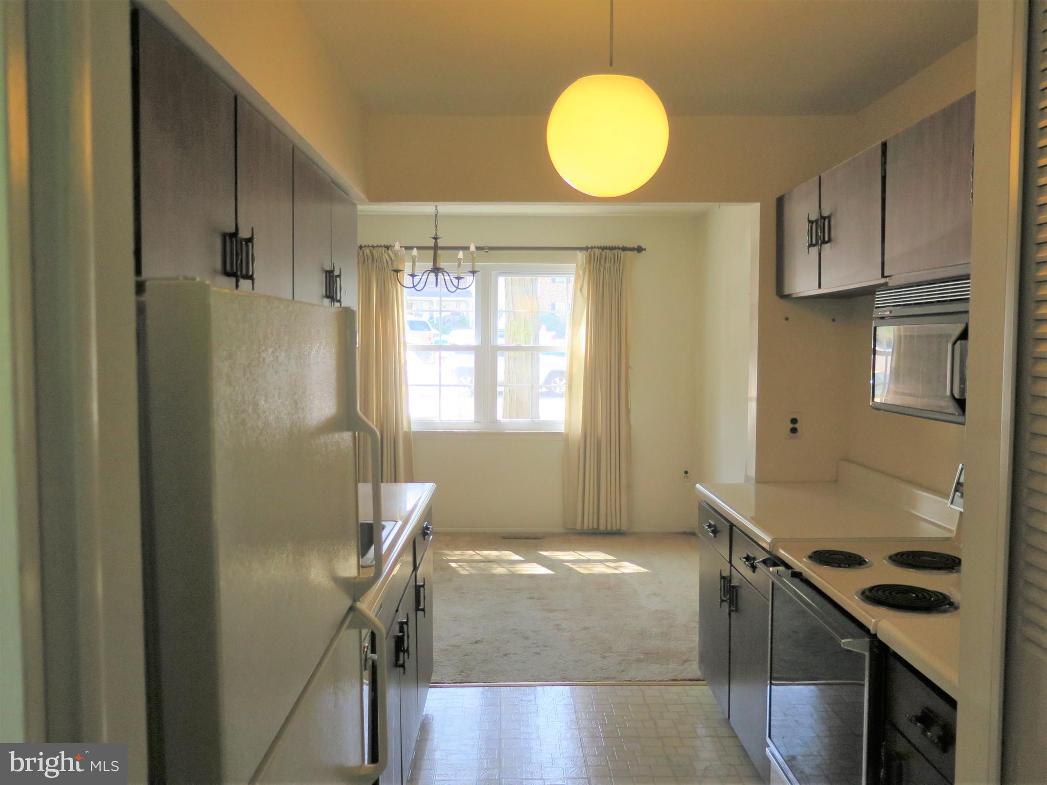 VILLAGE OF OLDE MILL - Residential