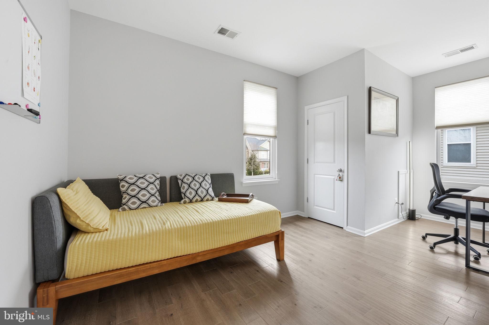 BRAMBLETON - Residential