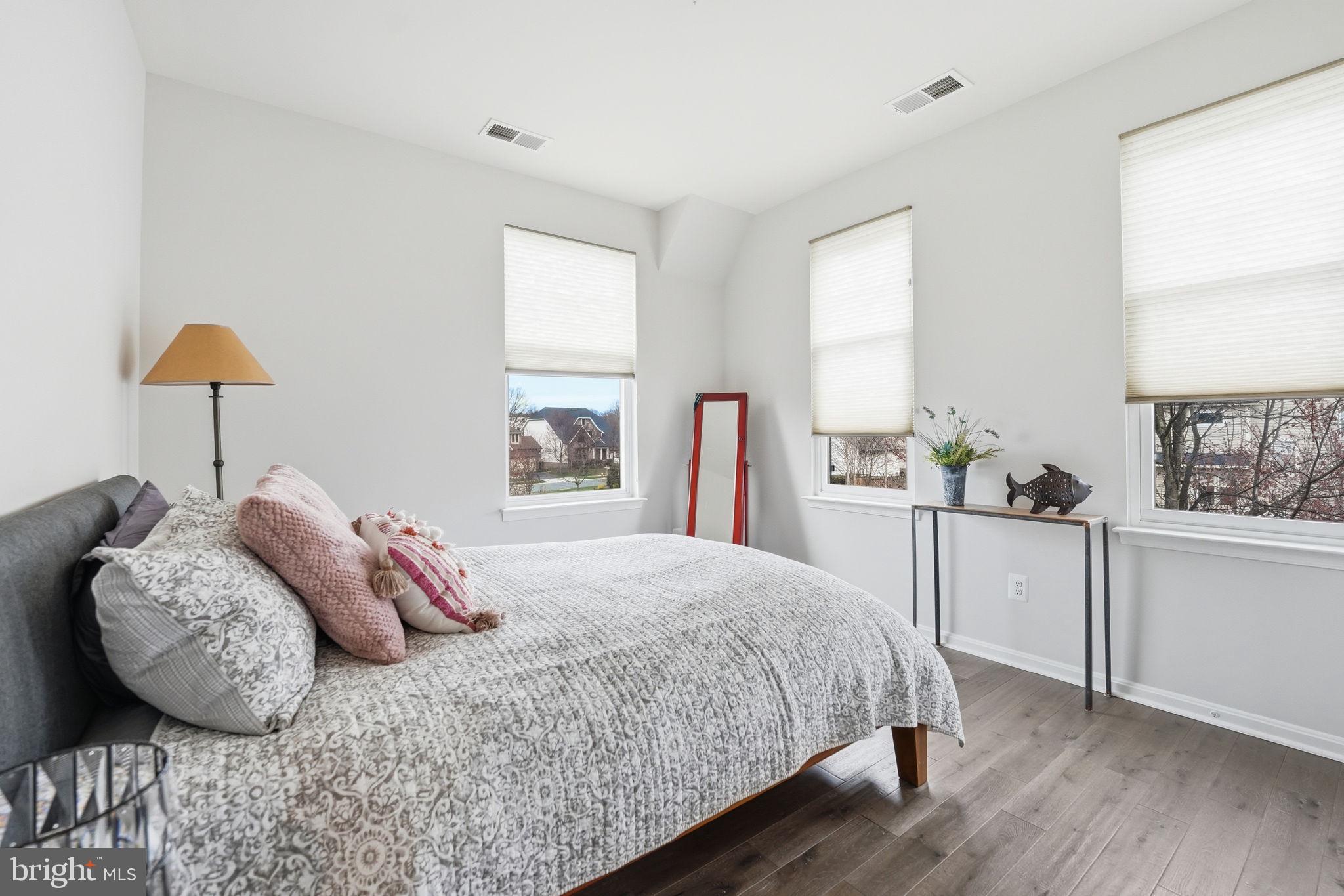 BRAMBLETON - Residential