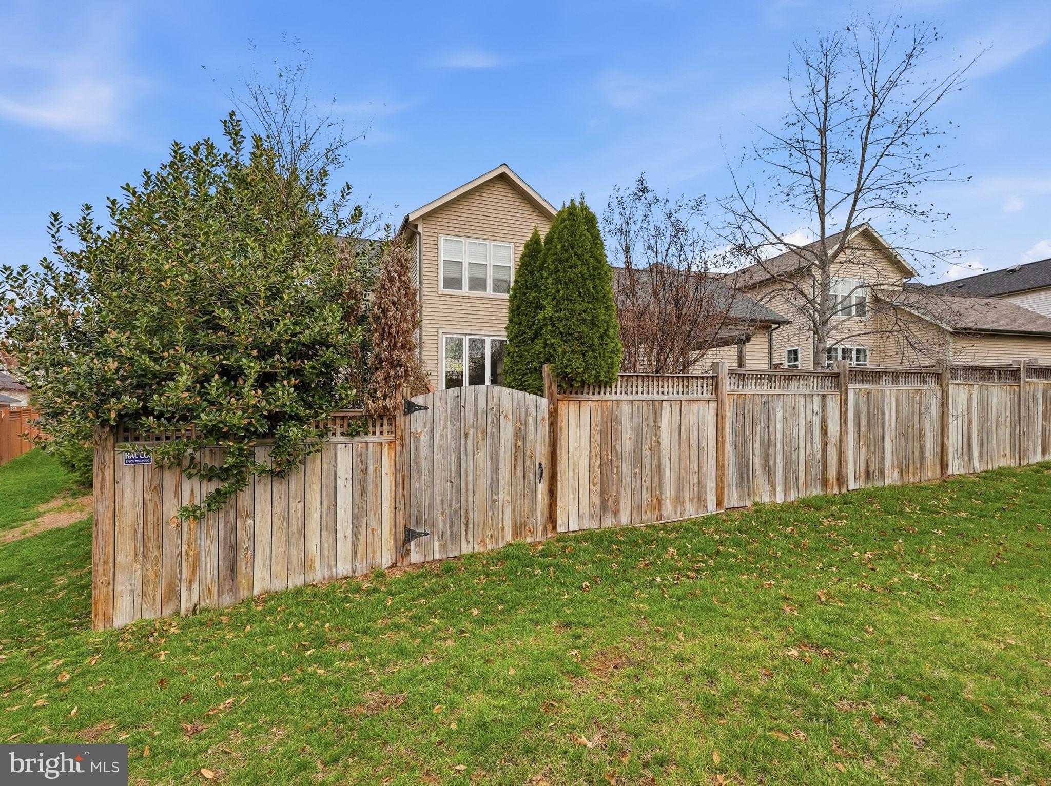 BRAMBLETON - Residential