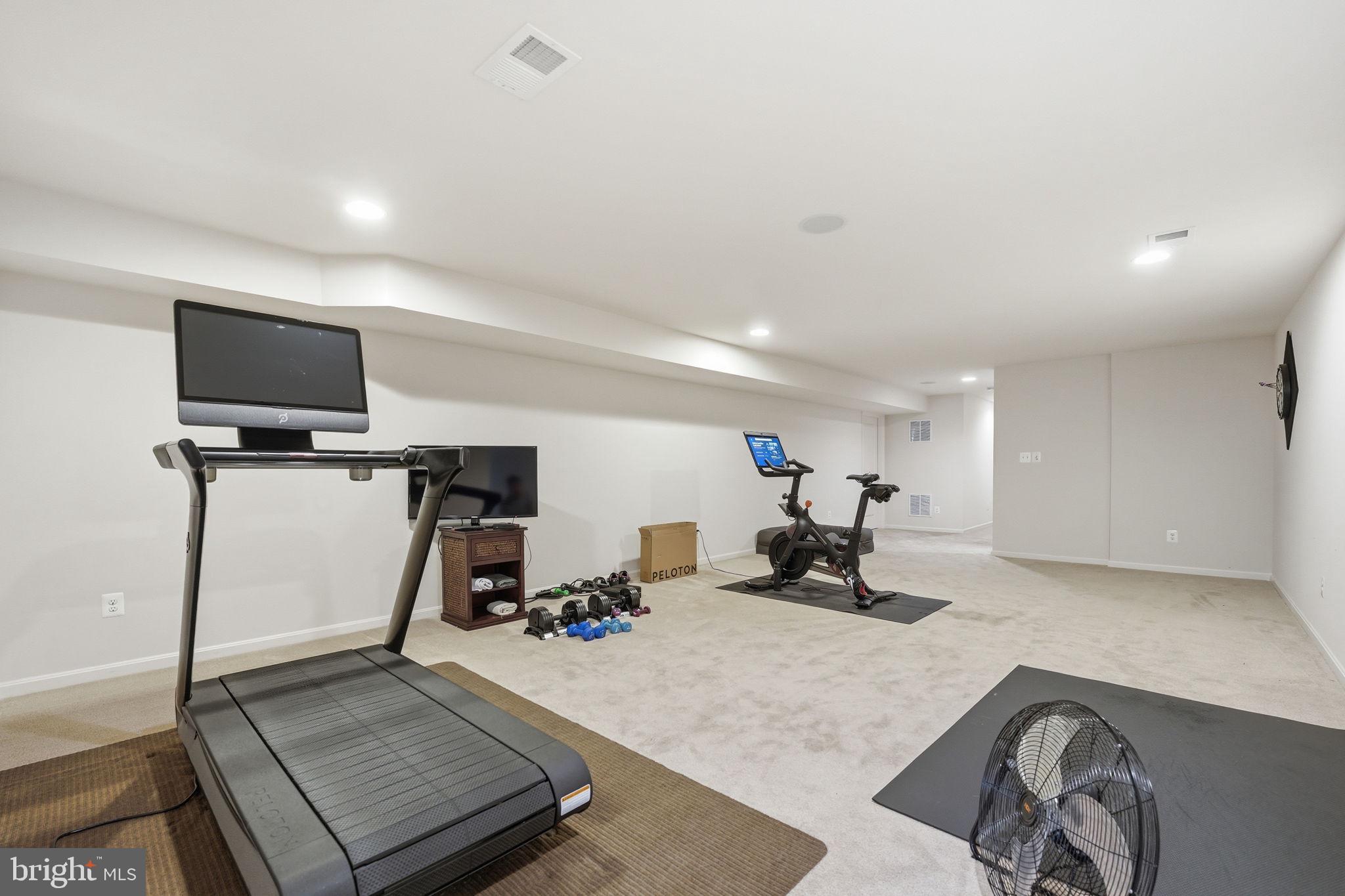 BRAMBLETON - Residential