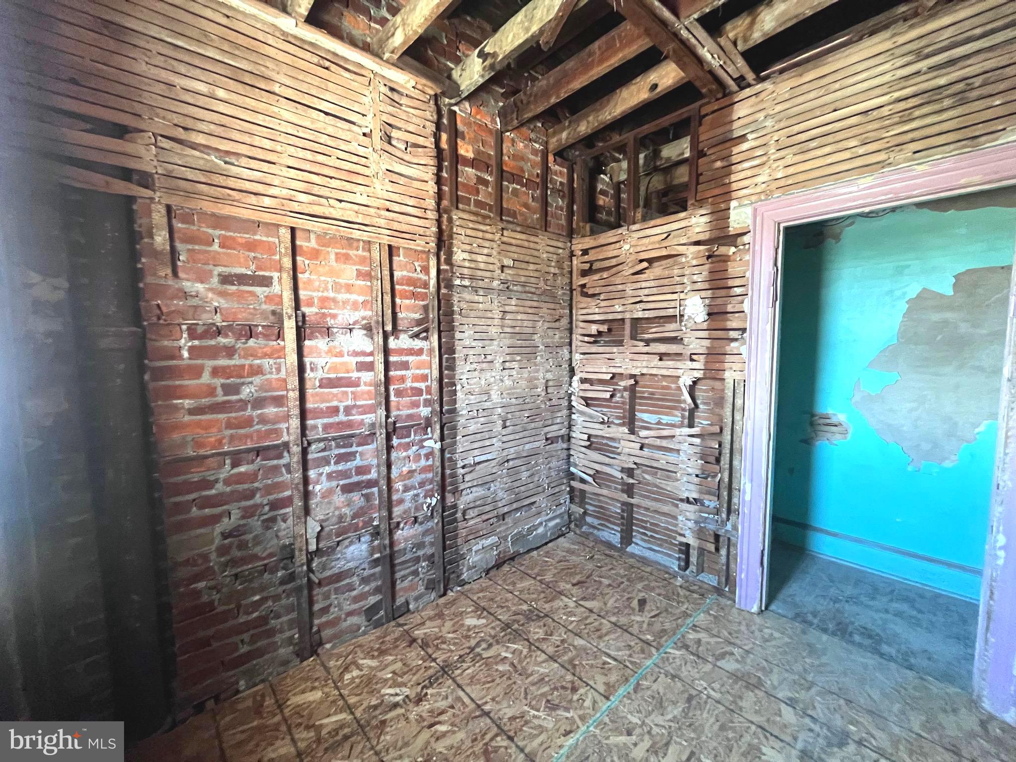 MILL CREEK - Residential