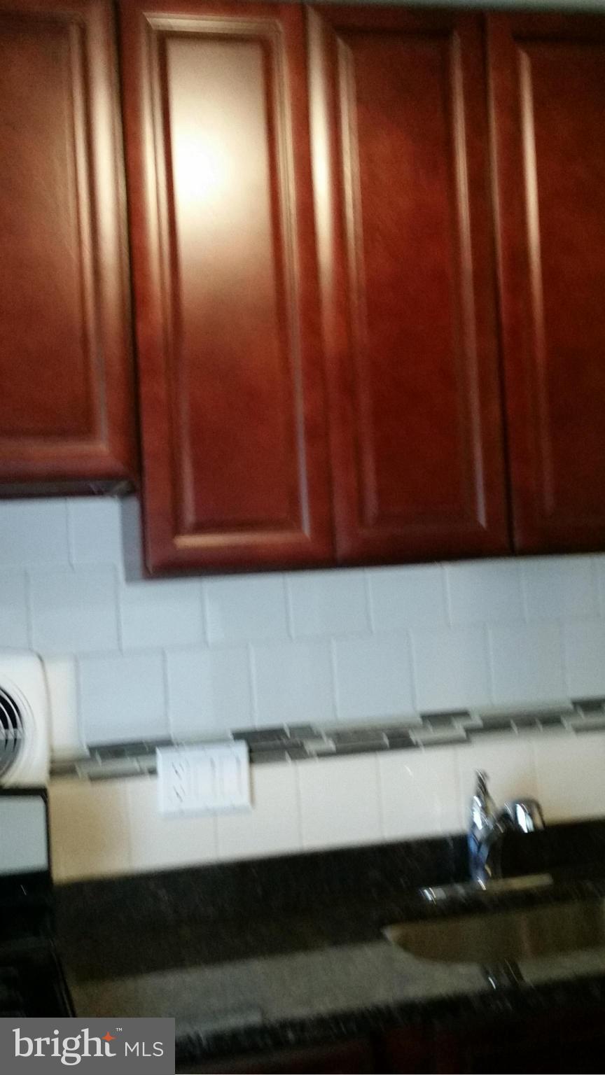 FALLS CHURCH GARDENS - Residential