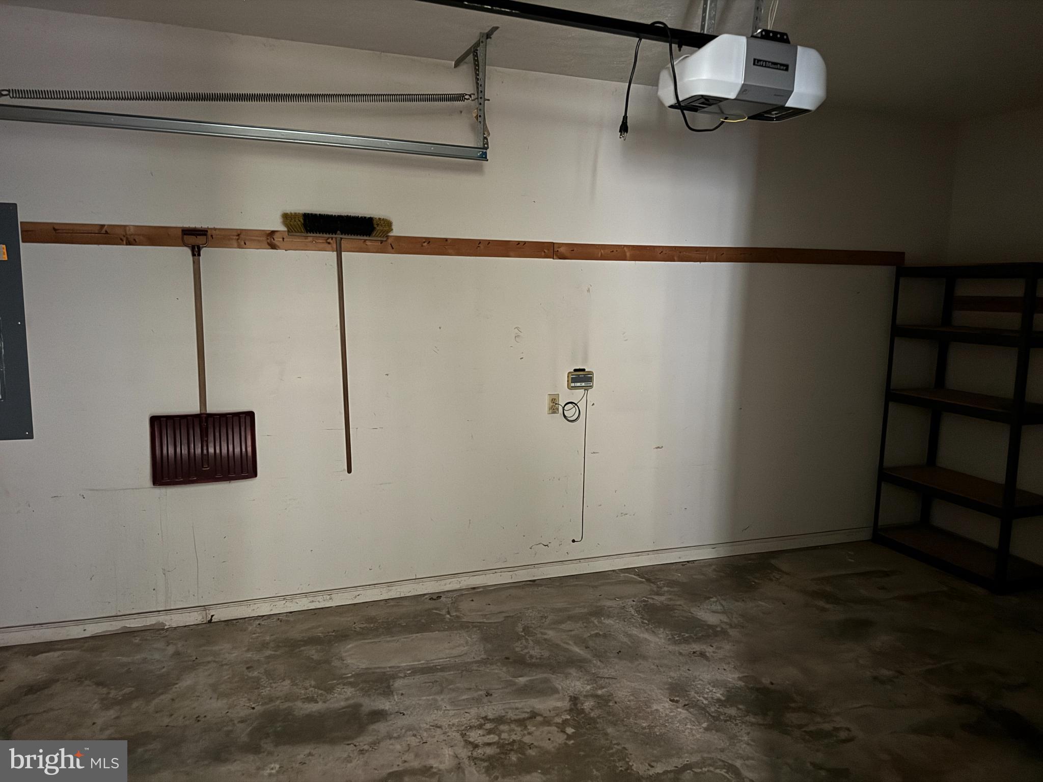 LAUREL RIDGE - Residential