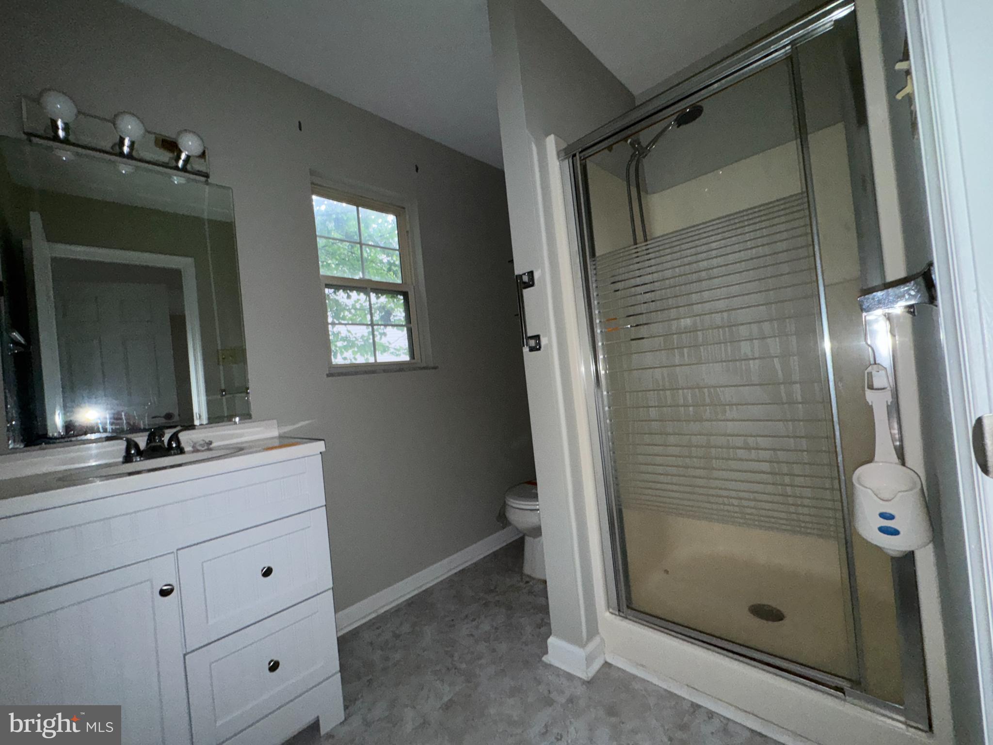 LAUREL RIDGE - Residential