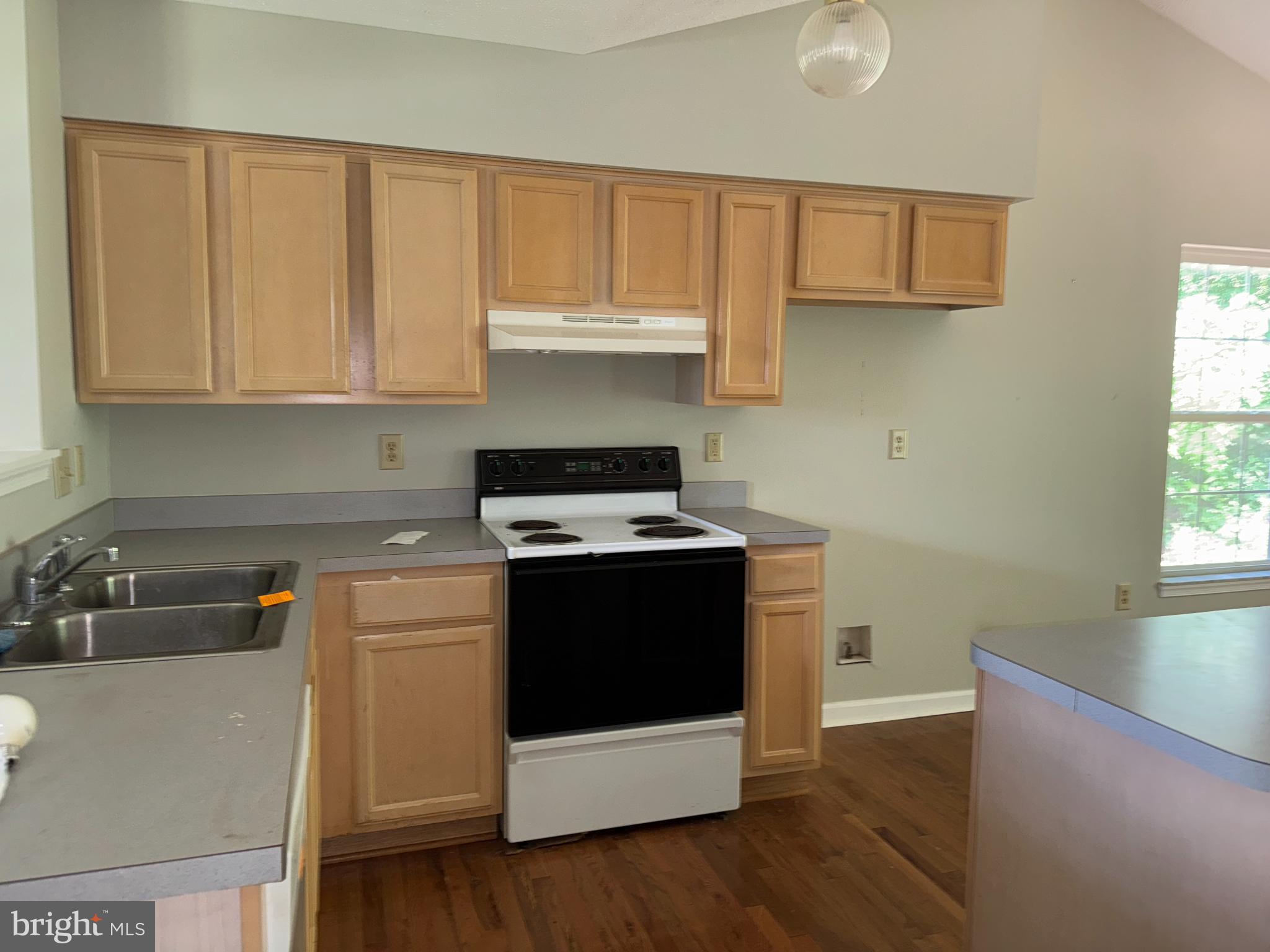 LAUREL RIDGE - Residential