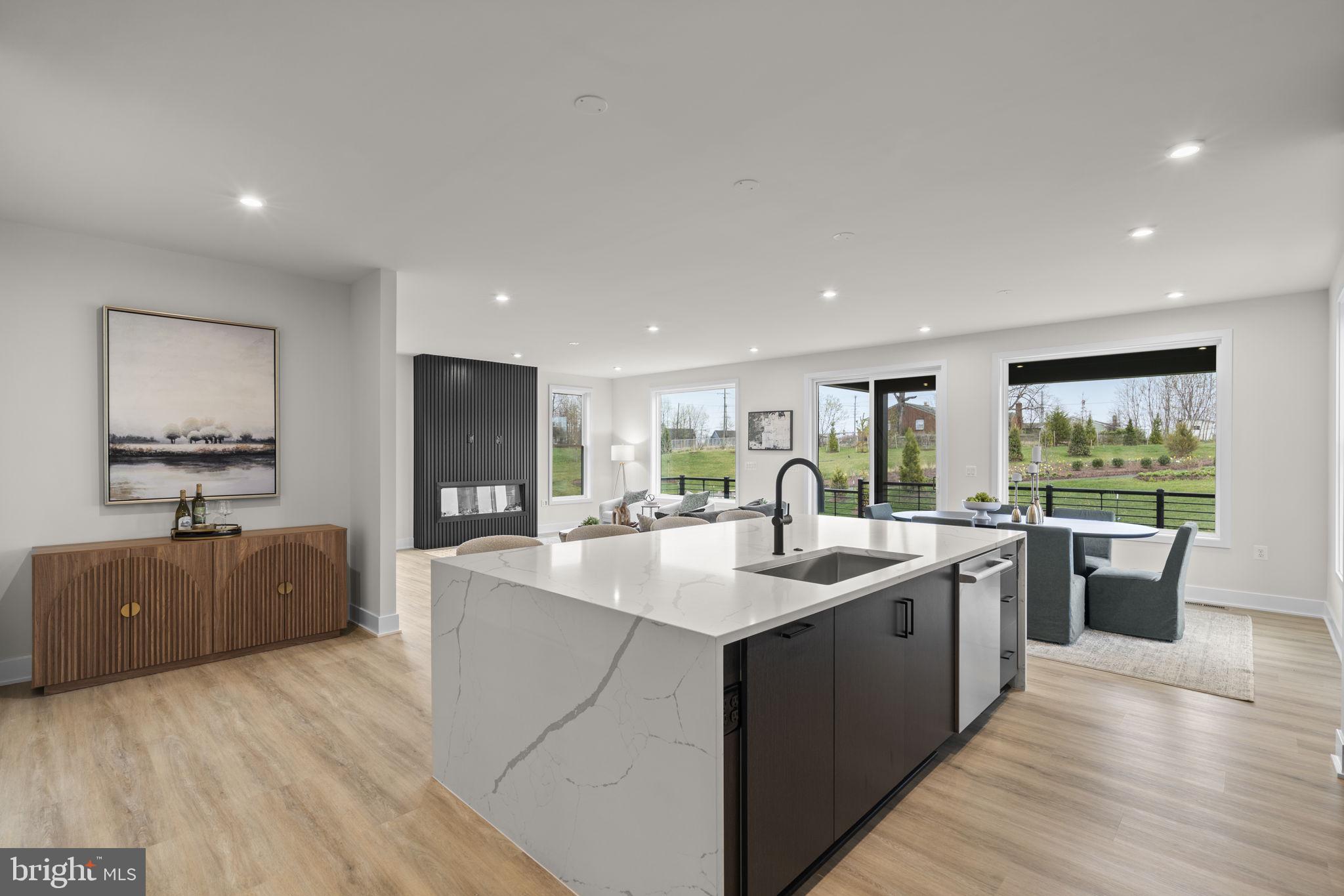 SOUTH 620 - Residential
