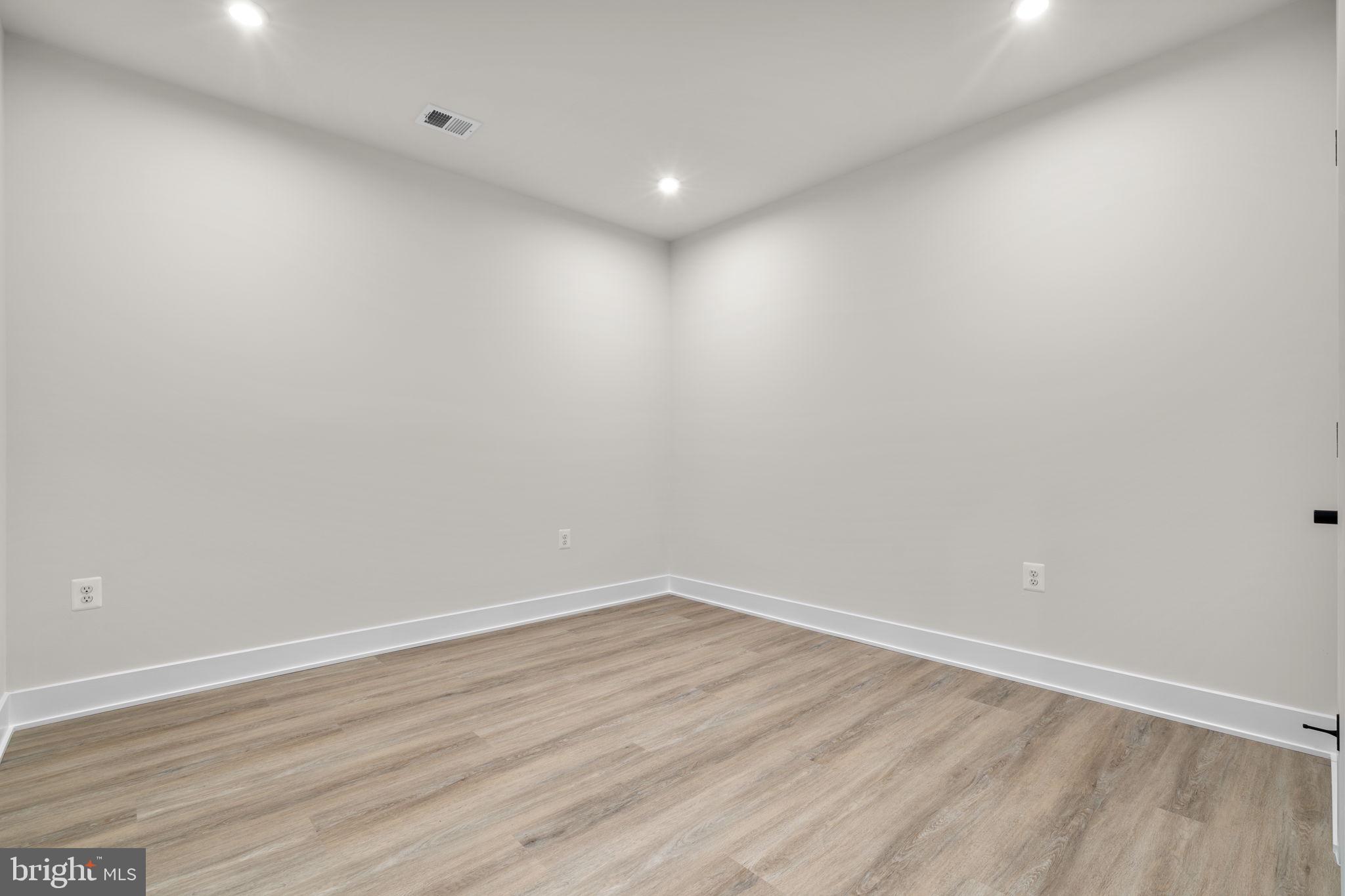 SOUTH 620 - Residential