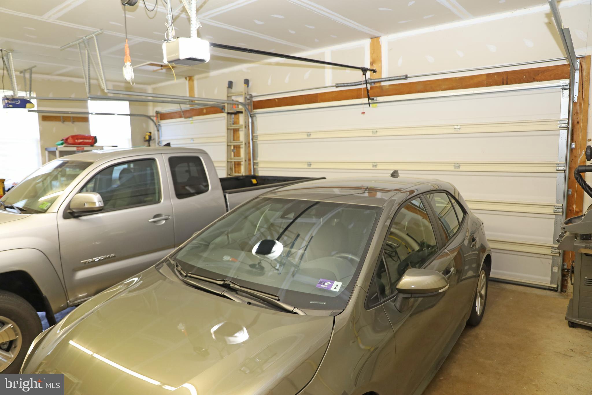 QUARTER FARM - Residential