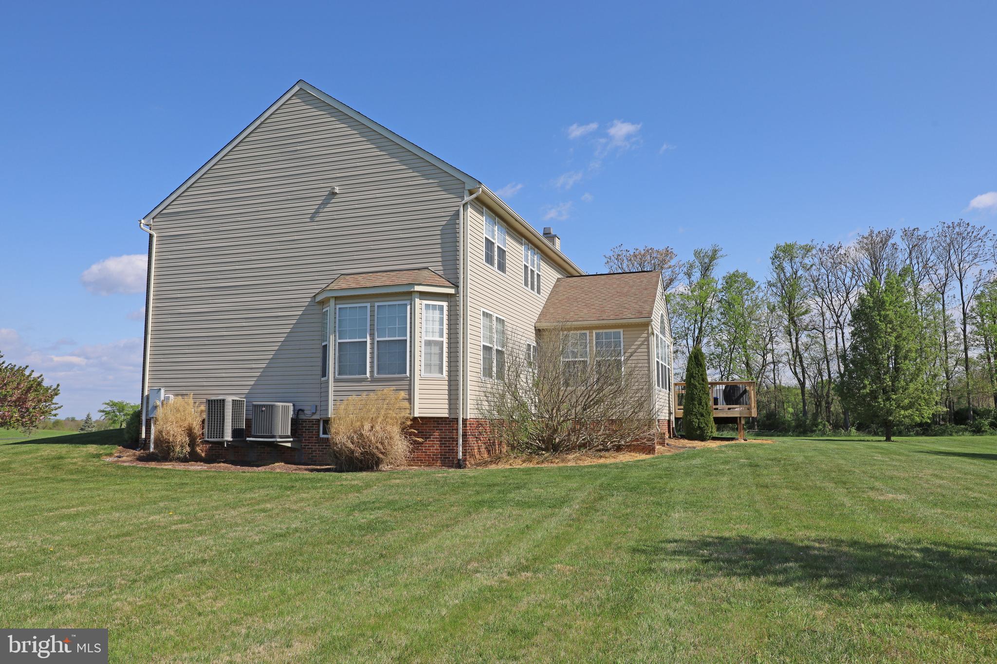 QUARTER FARM - Residential