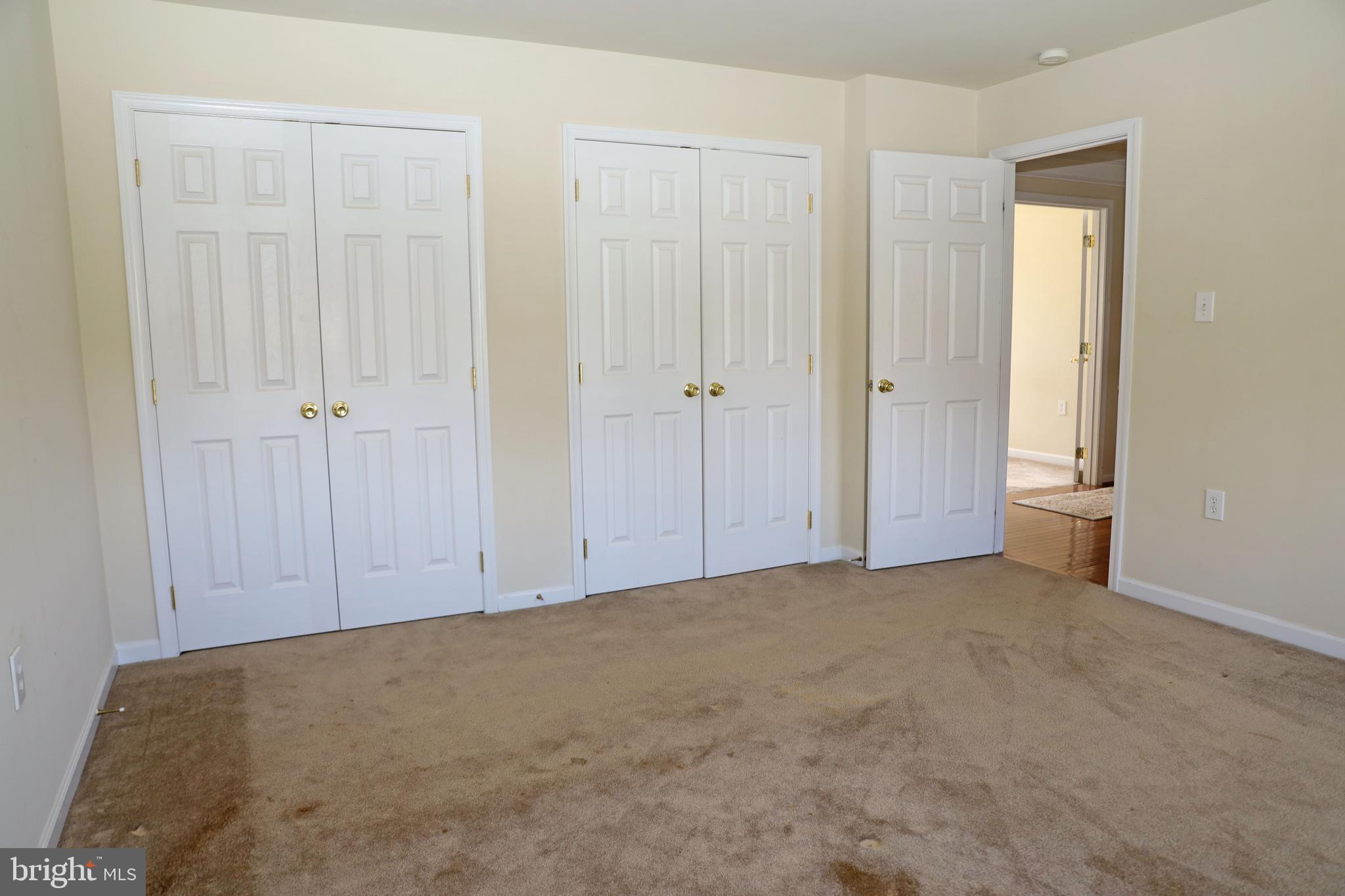 QUARTER FARM - Residential