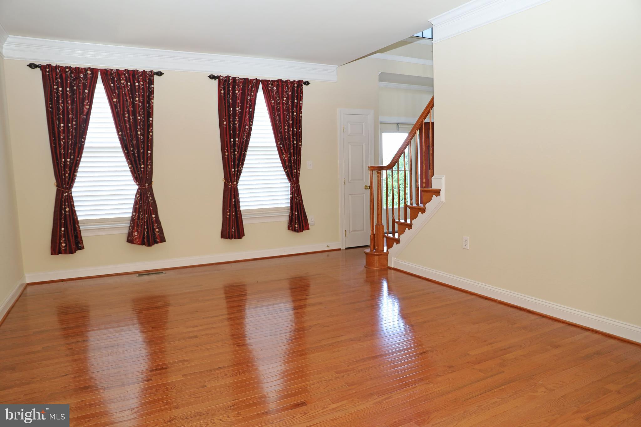 QUARTER FARM - Residential