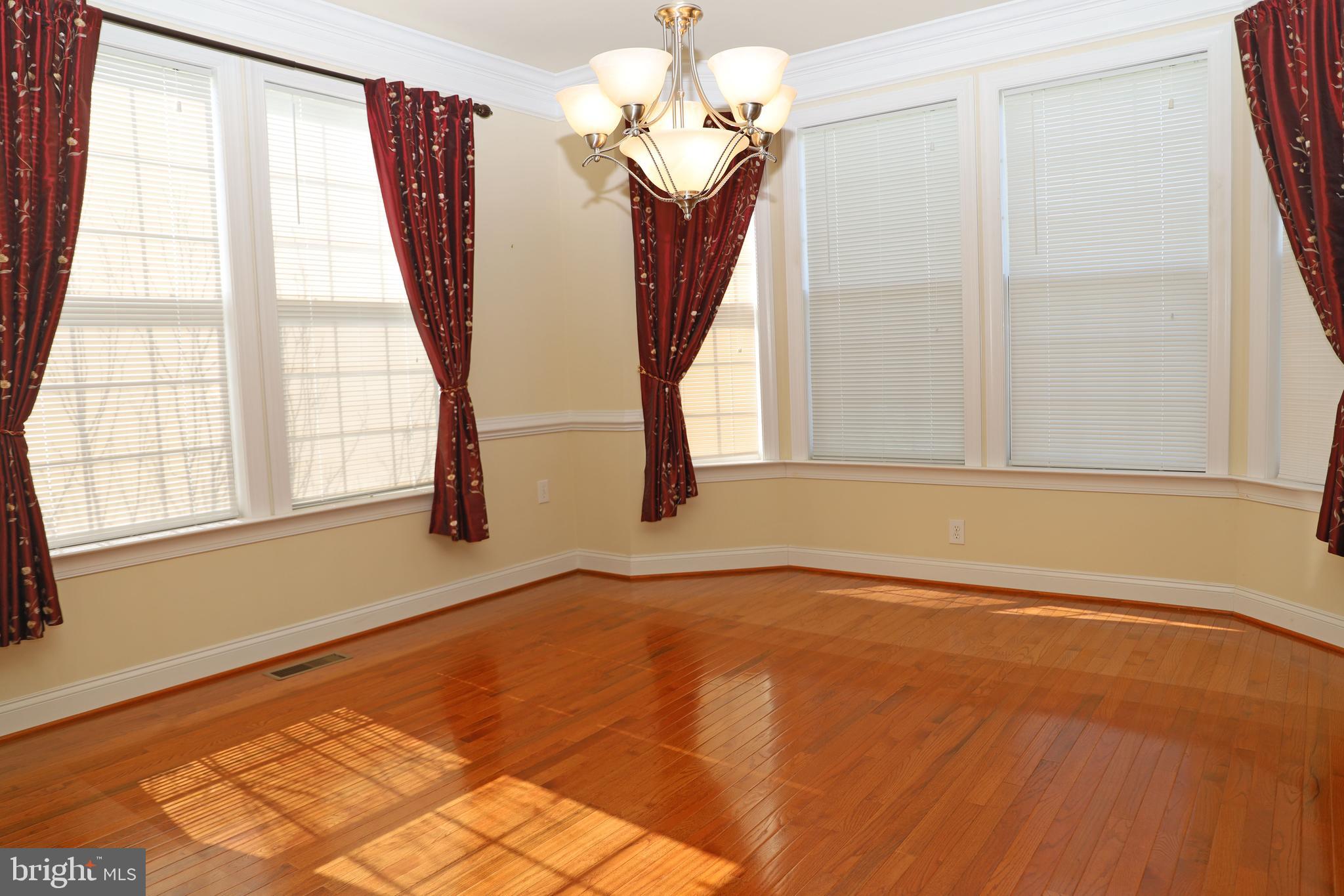 QUARTER FARM - Residential