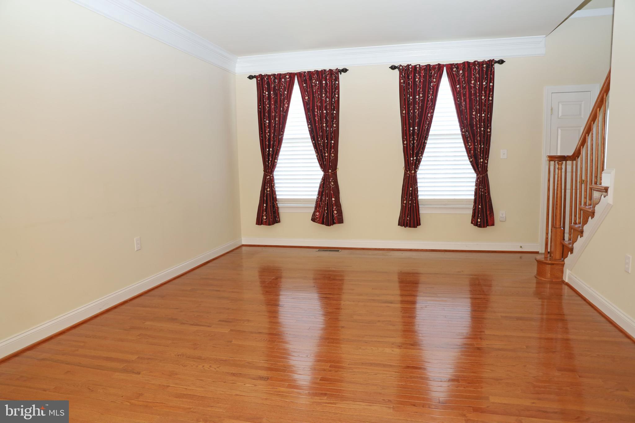 QUARTER FARM - Residential